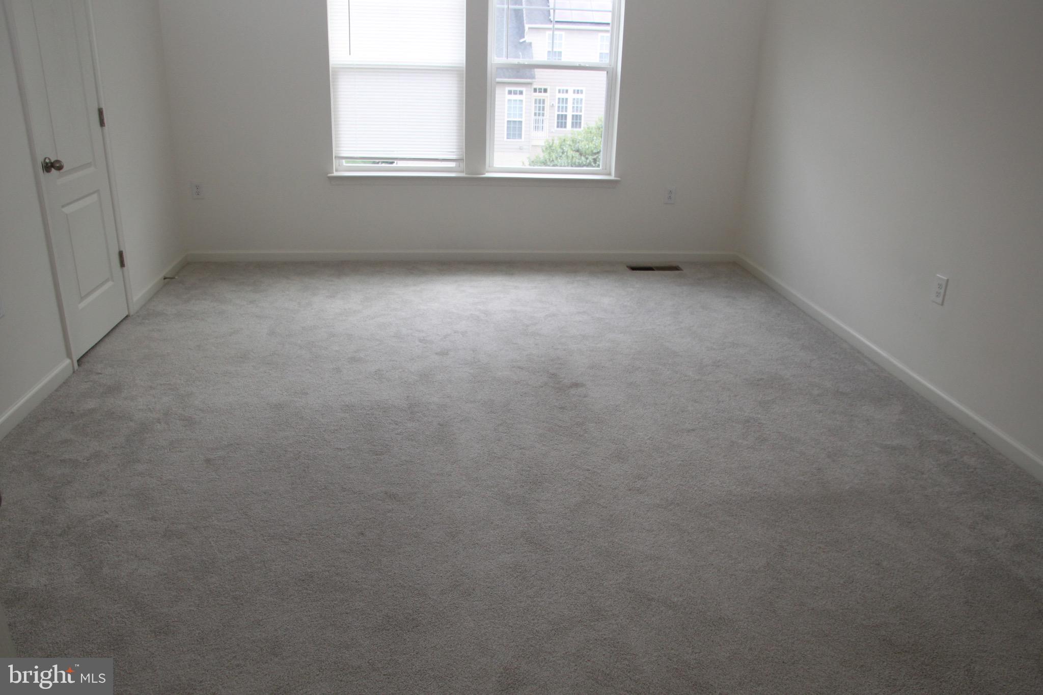 ARCHERS ROCK - Residential