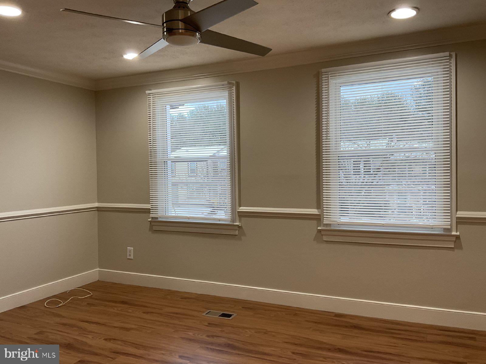 HARMANS WOODS - Residential Lease