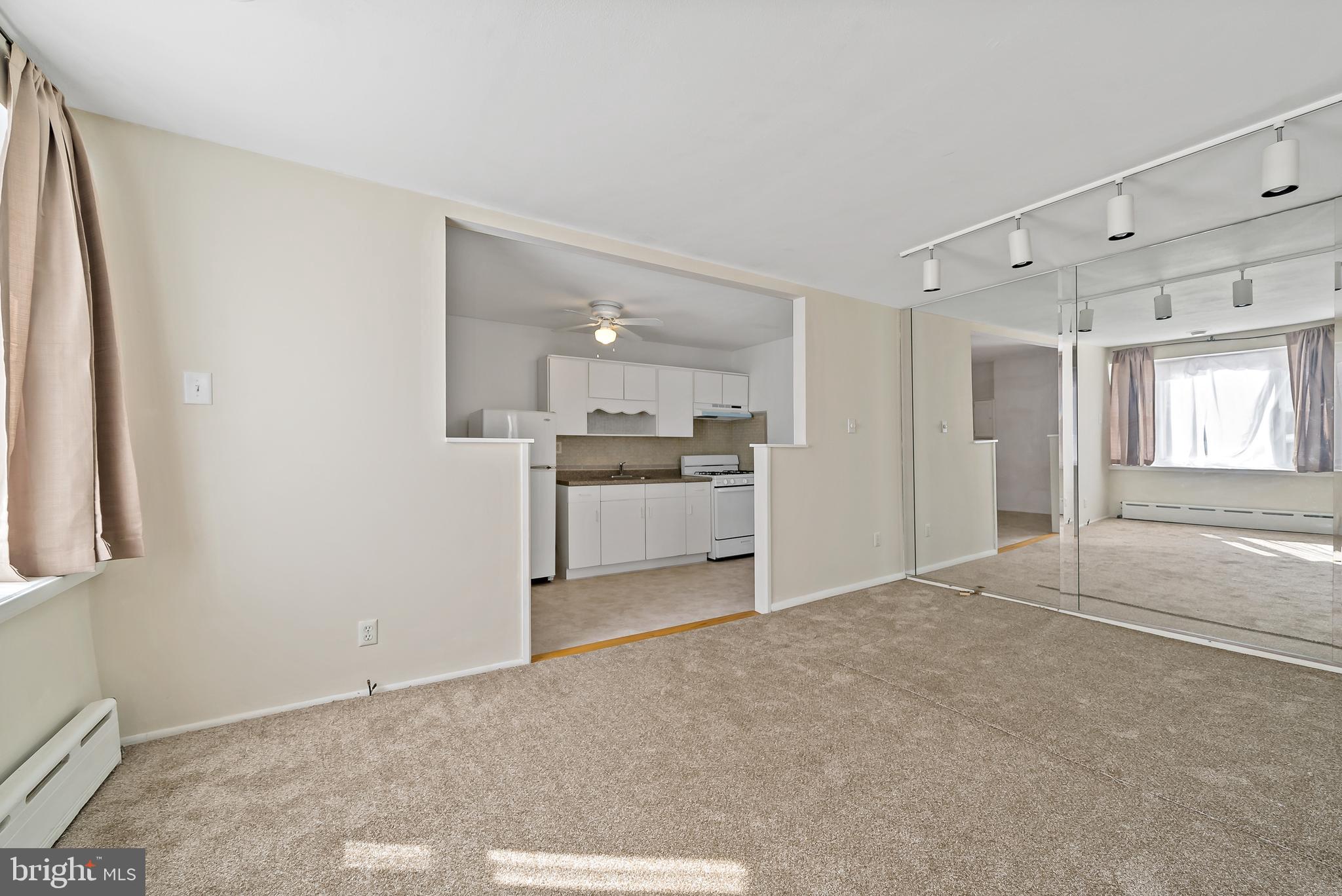 PHILADELPHIA (SOUTH) - Residential Income