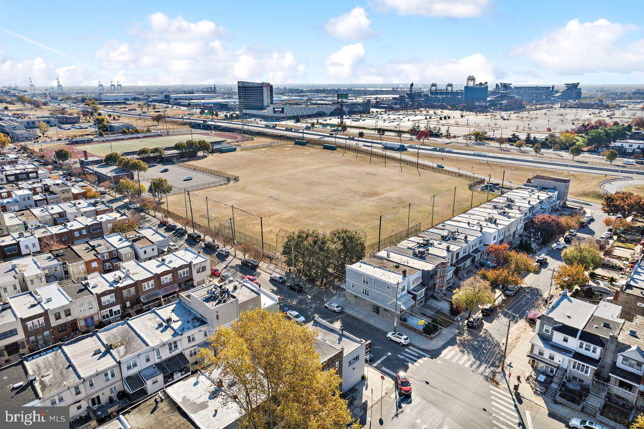 PHILADELPHIA (SOUTH) - Residential Income