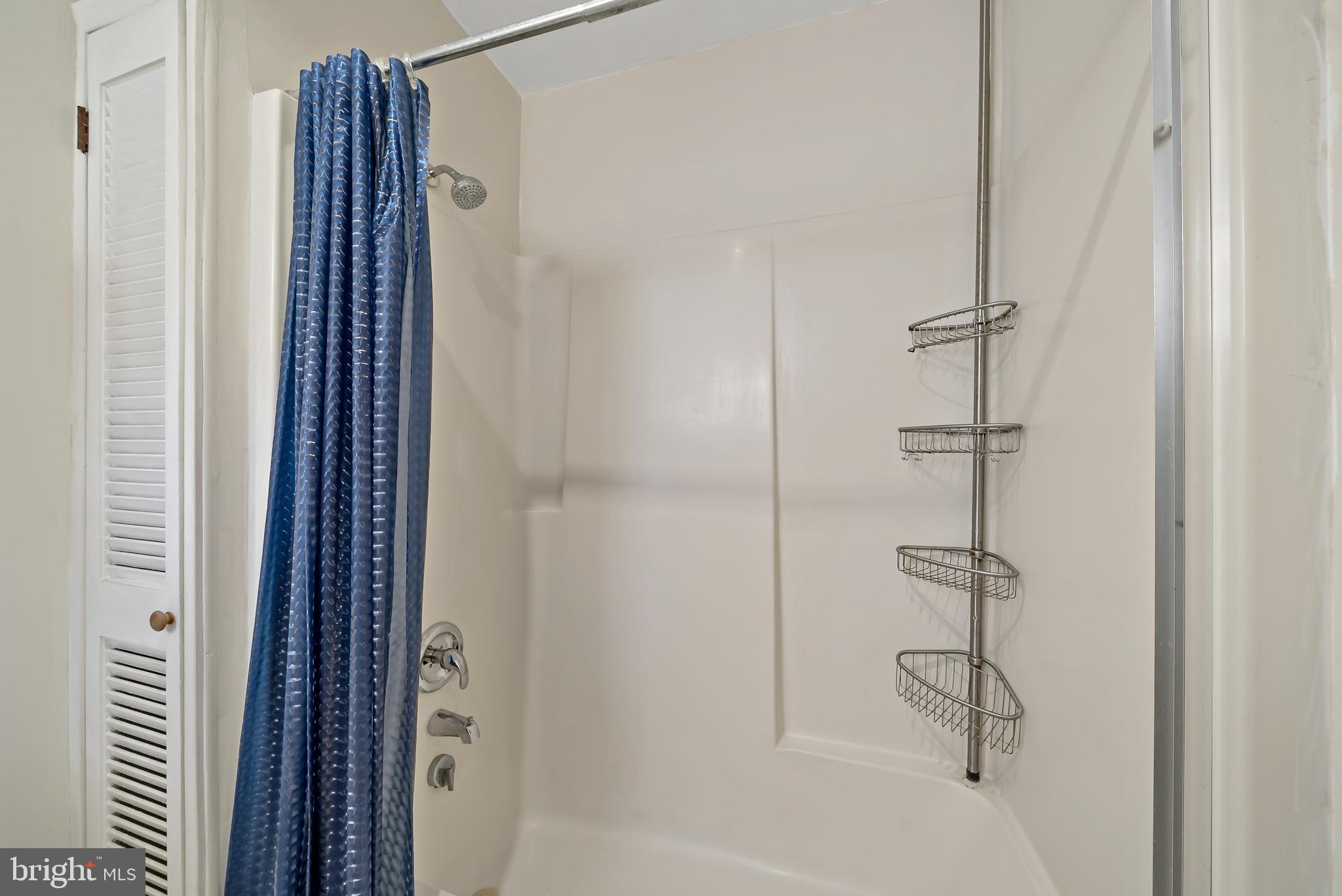 PHILADELPHIA (SOUTH) - Residential Income