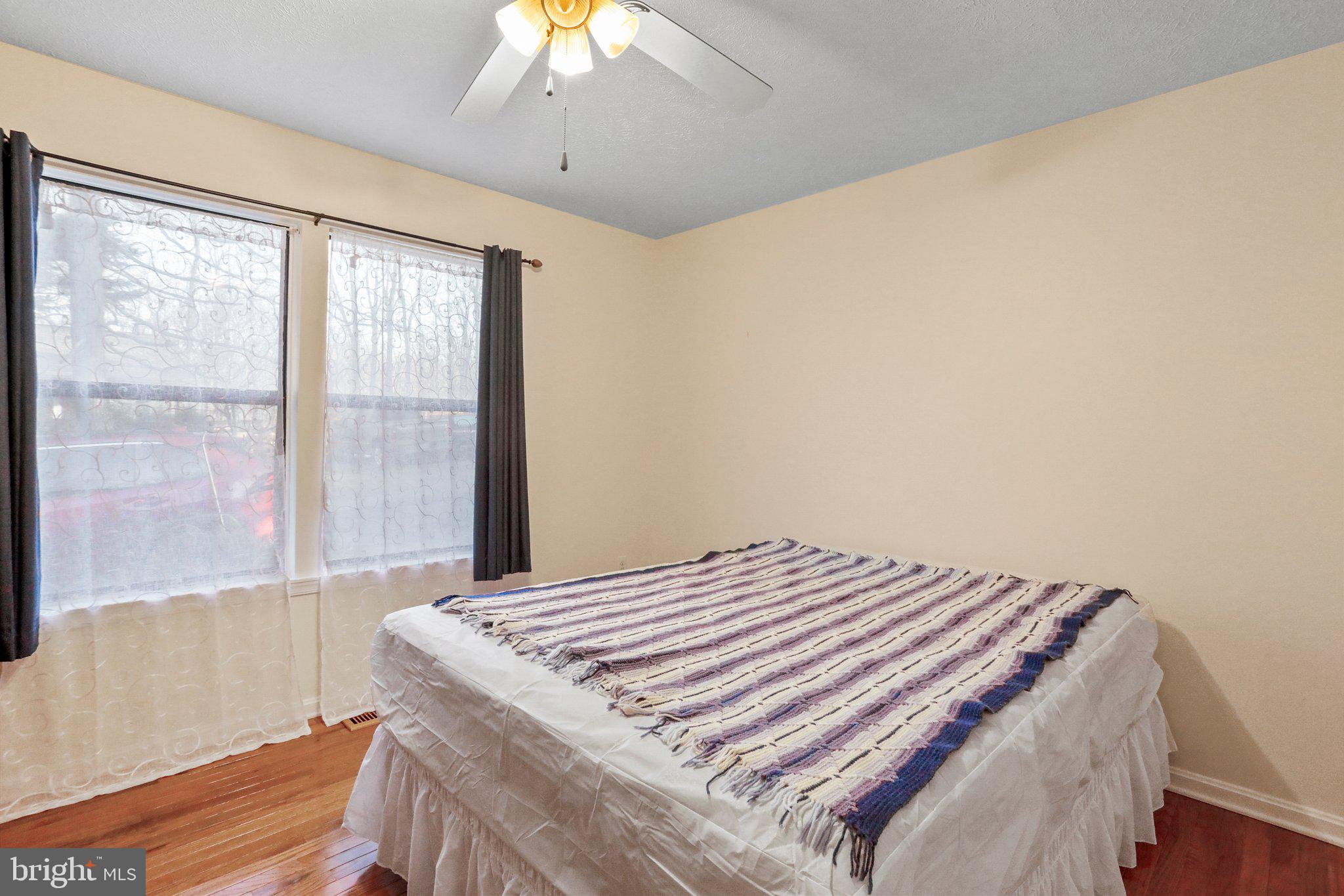 SHANNONDALE - Residential