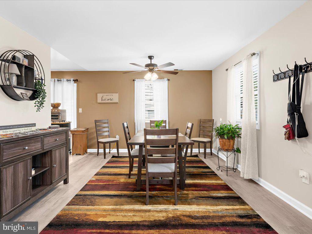 EDGEWATER - Residential