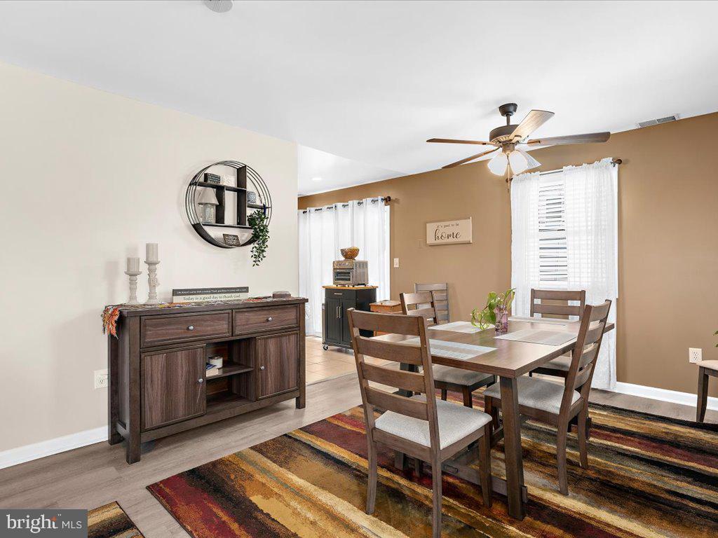 EDGEWATER - Residential