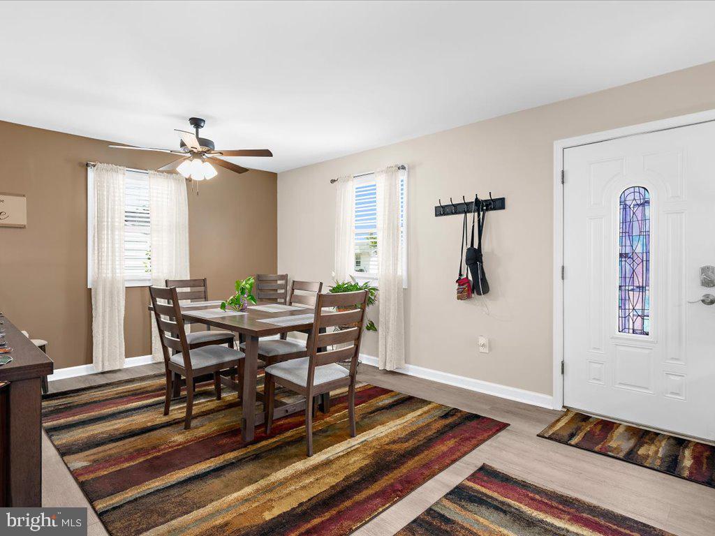 EDGEWATER - Residential