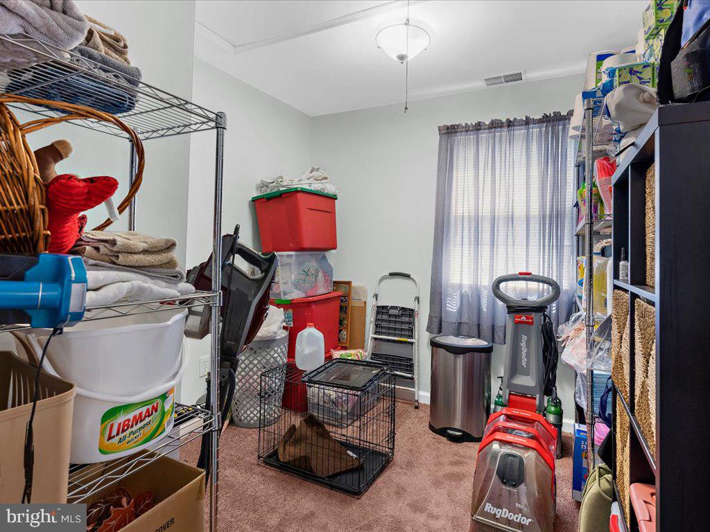 EDGEWATER - Residential