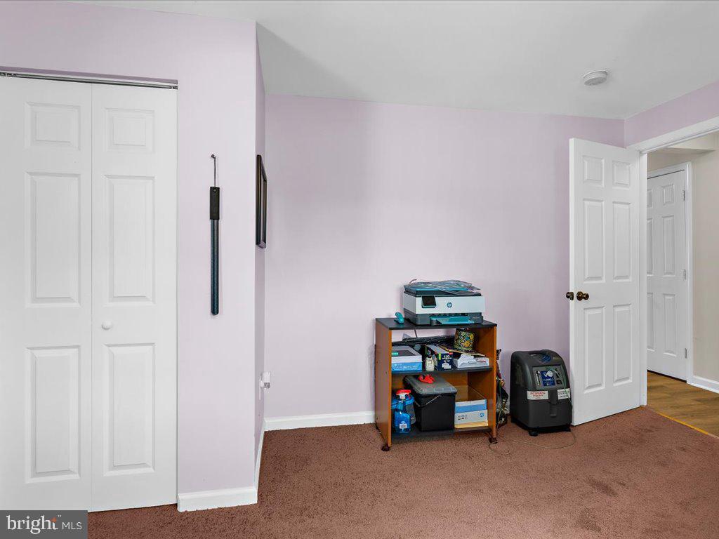 EDGEWATER - Residential