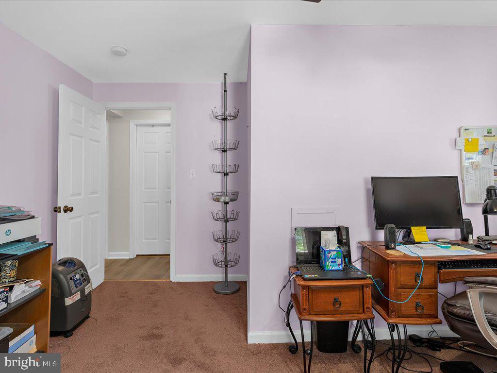 EDGEWATER - Residential