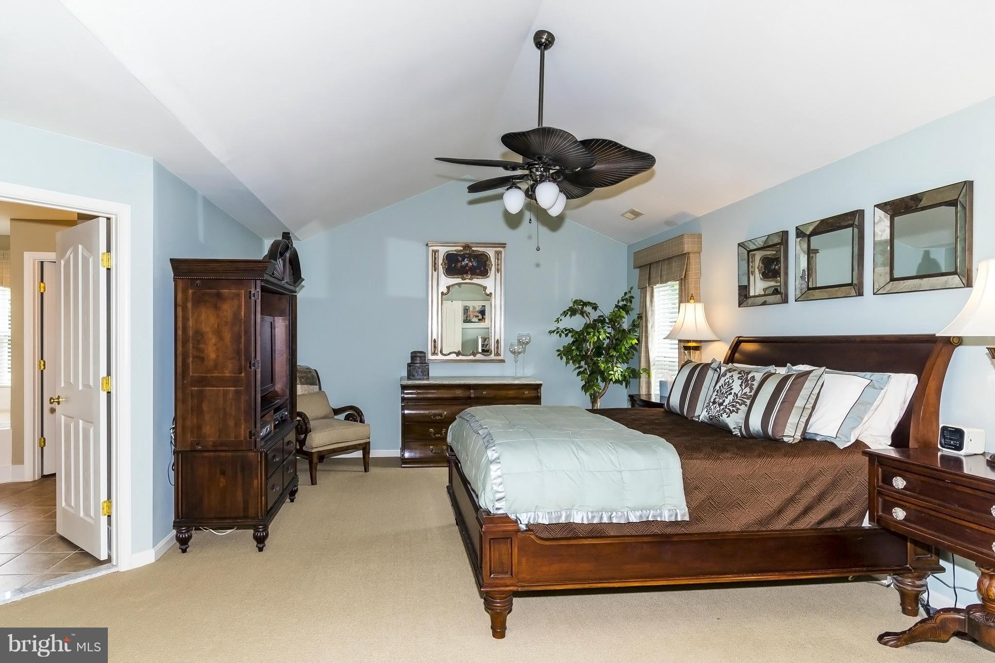 VILLAGE OF RIVER HILL - Residential