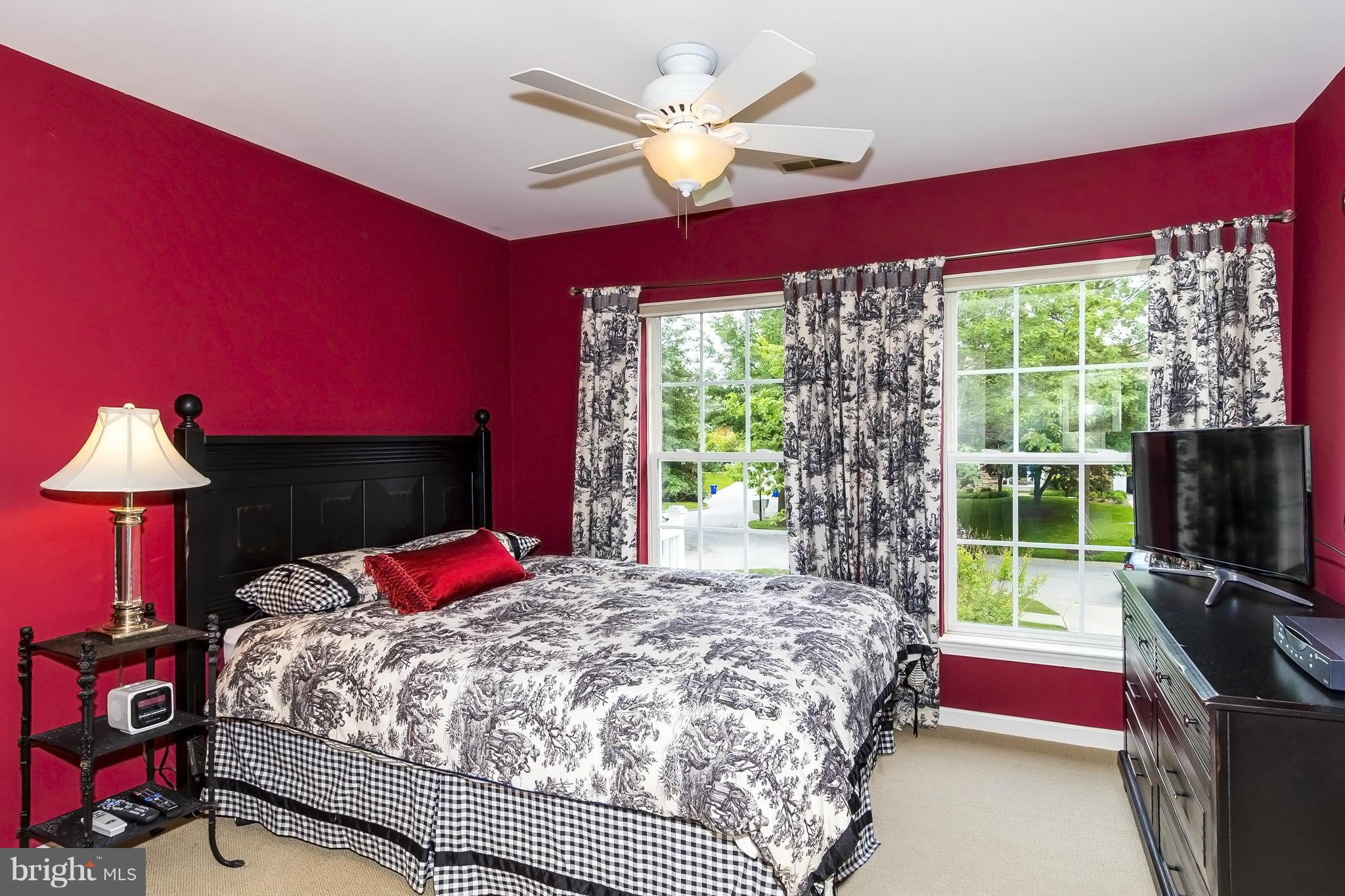 VILLAGE OF RIVER HILL - Residential