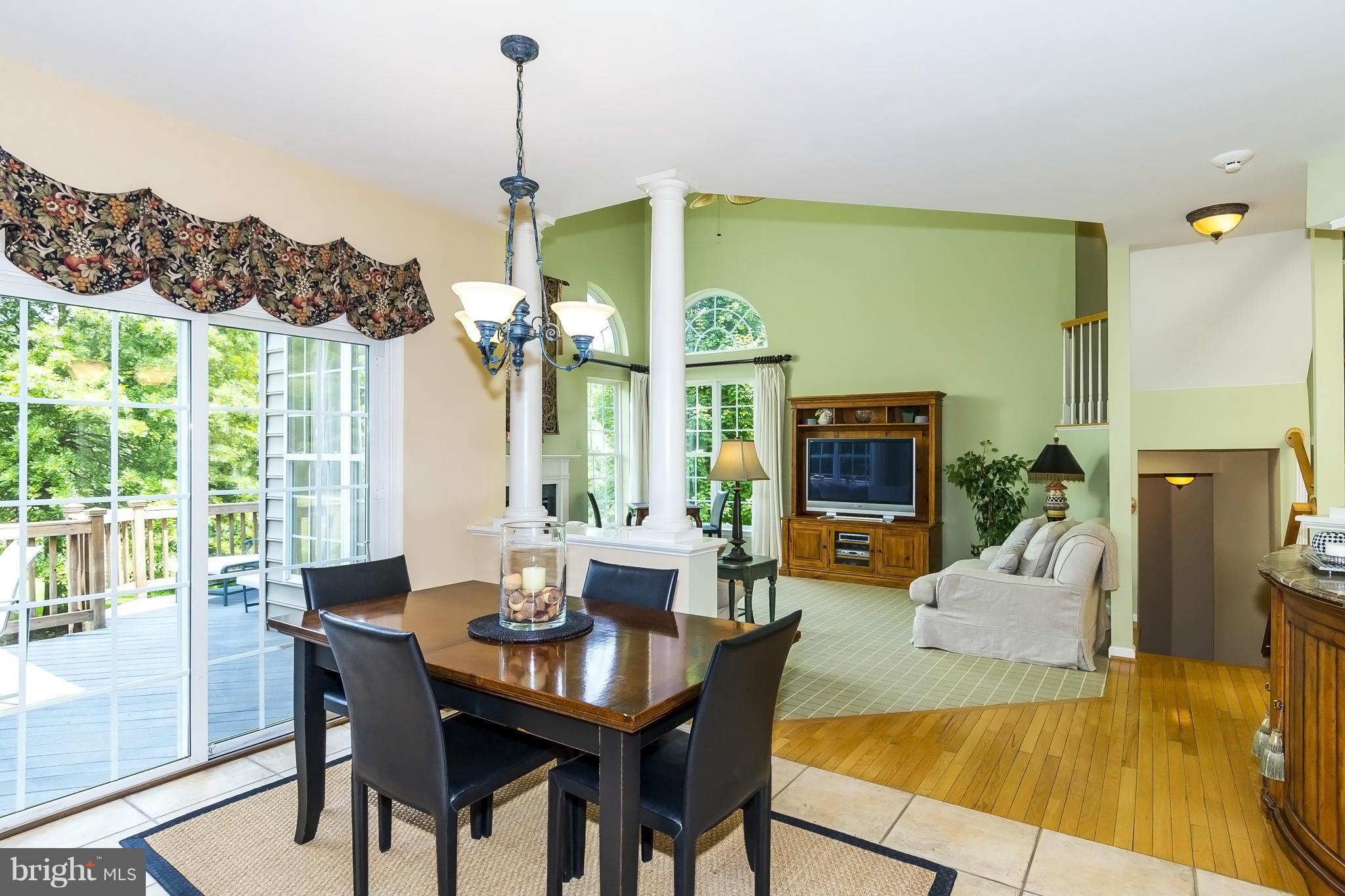 VILLAGE OF RIVER HILL - Residential