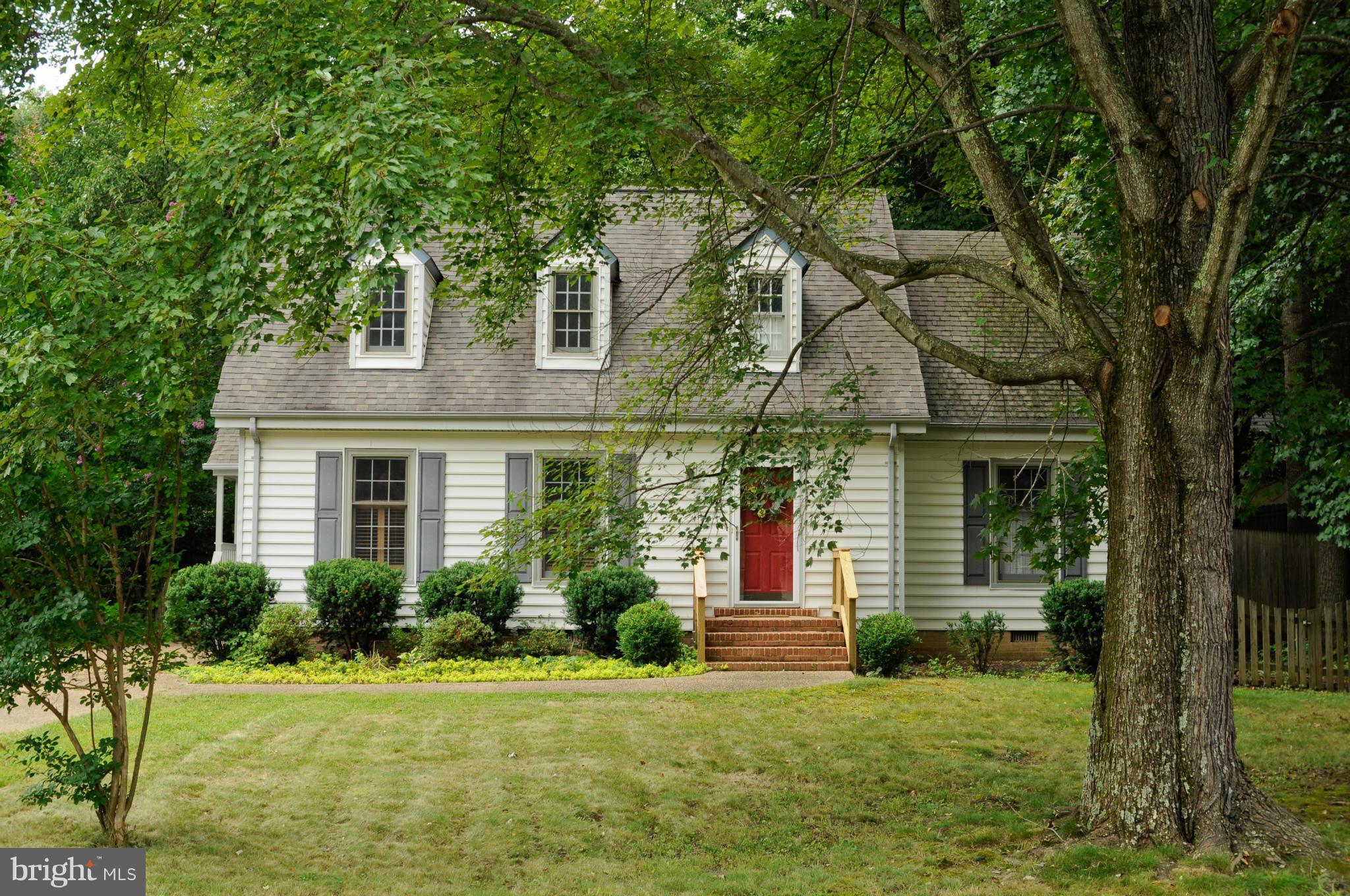 SHERATON HILLS EAST - Residential