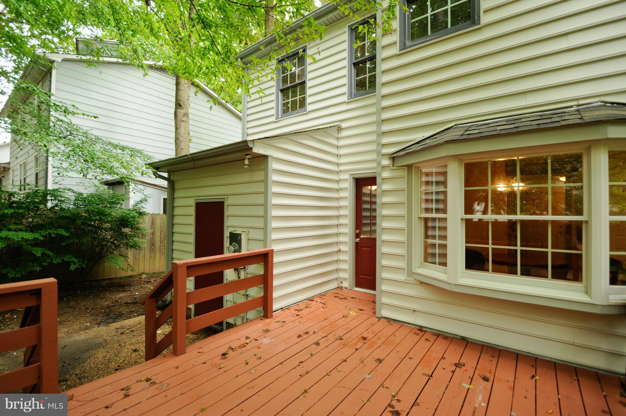 SHERATON HILLS EAST - Residential