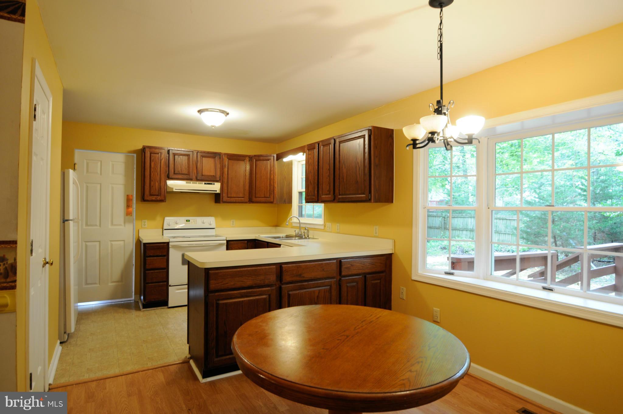 SHERATON HILLS EAST - Residential