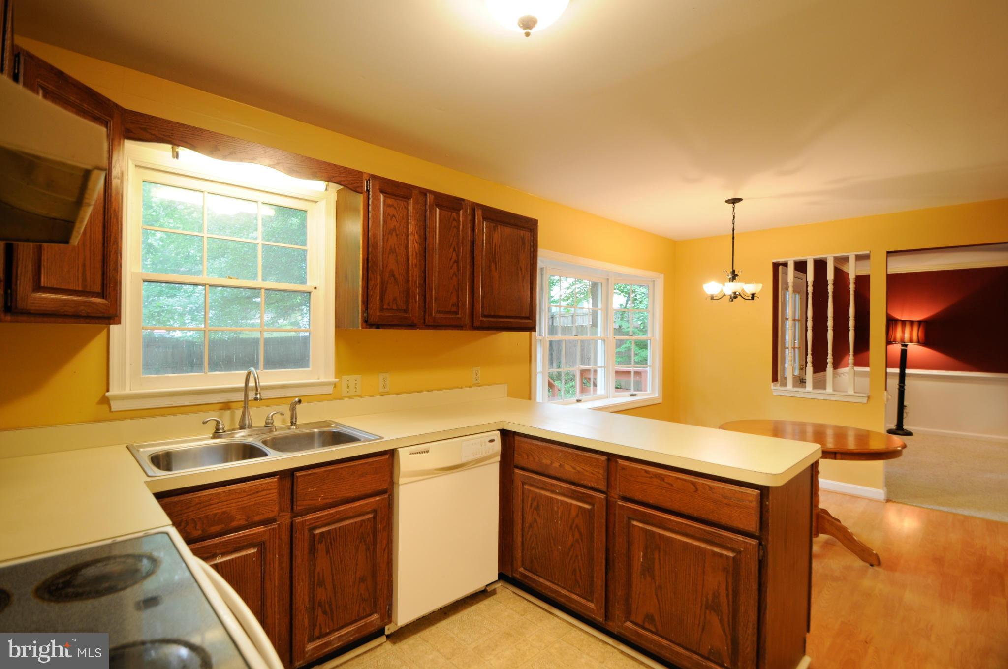 SHERATON HILLS EAST - Residential