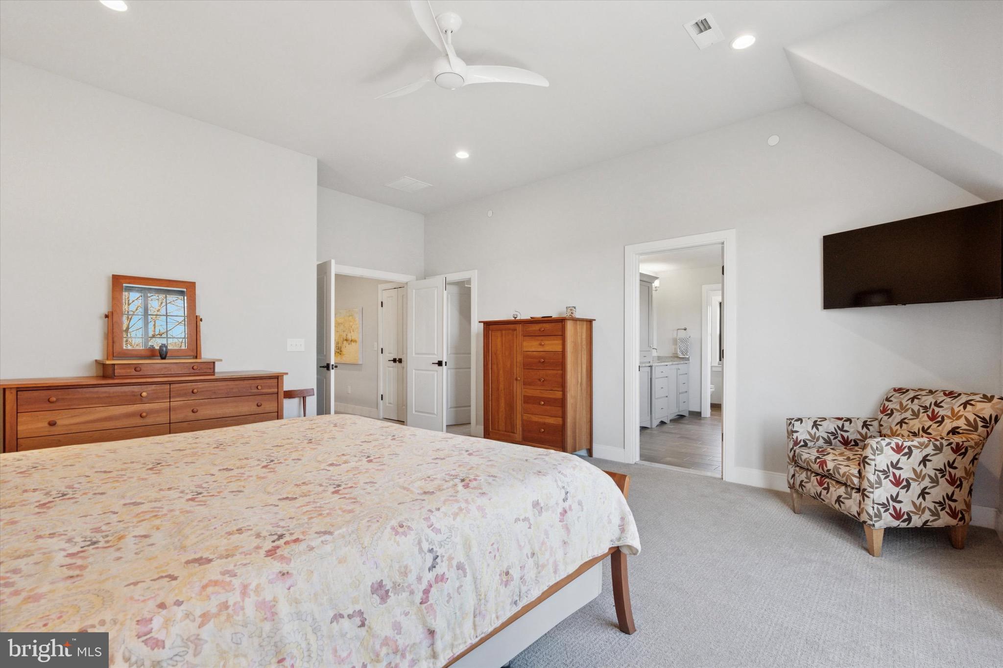 RESERVE AT CREEKSIDE - Residential