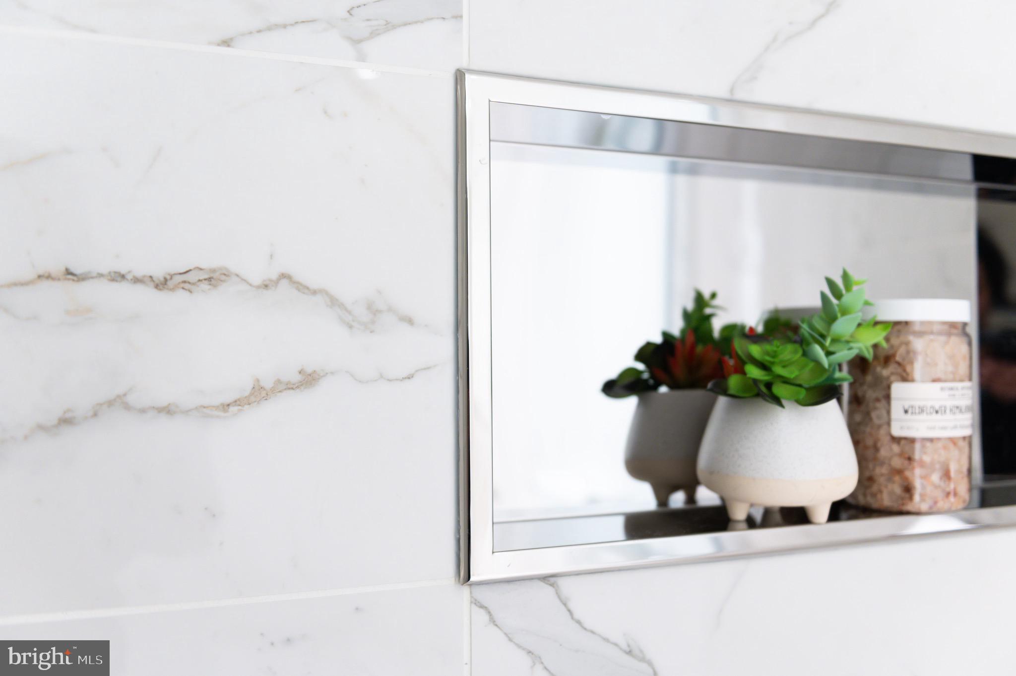 THE BORO TYSONS - Residential