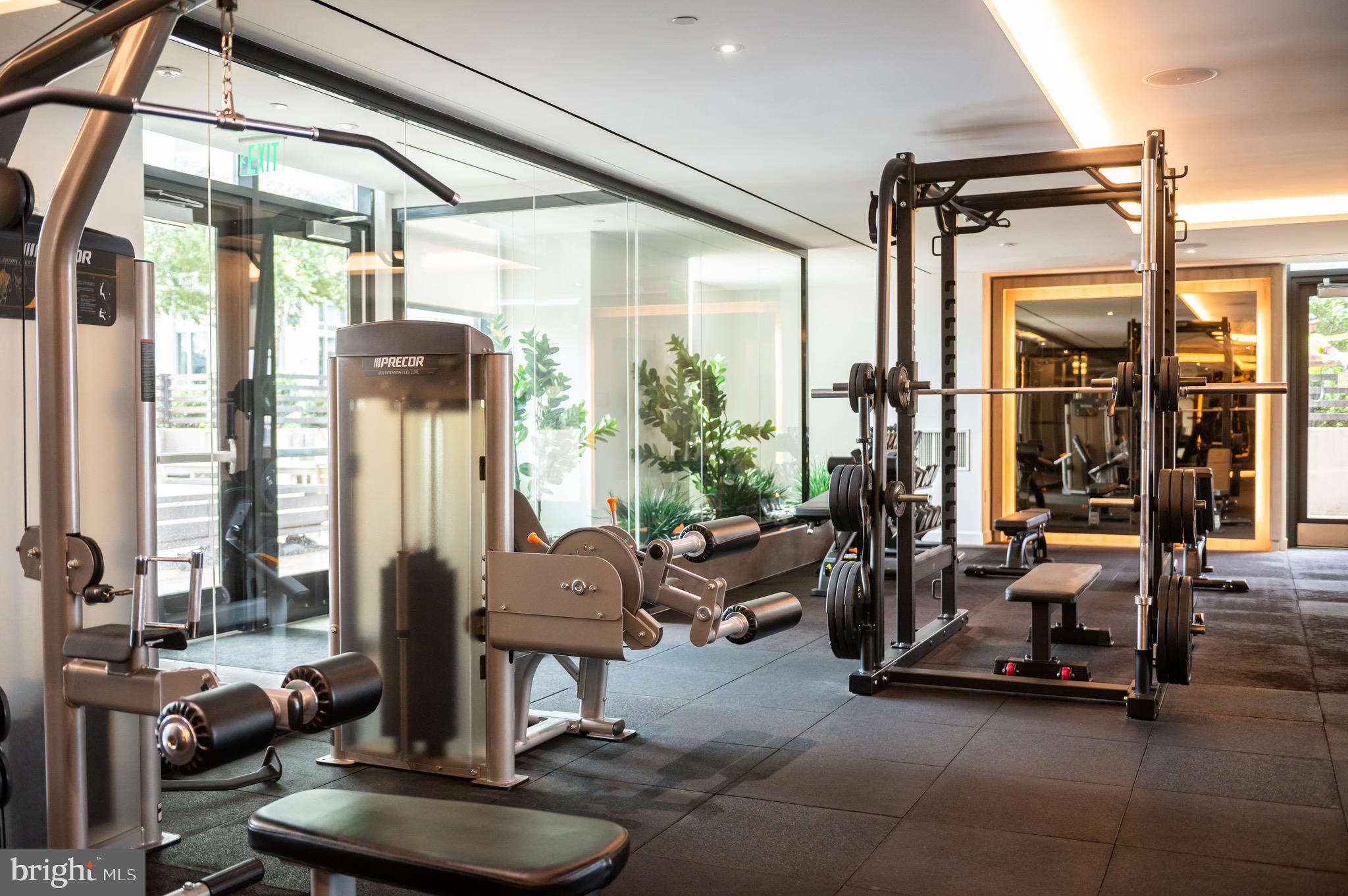 THE BORO TYSONS - Residential