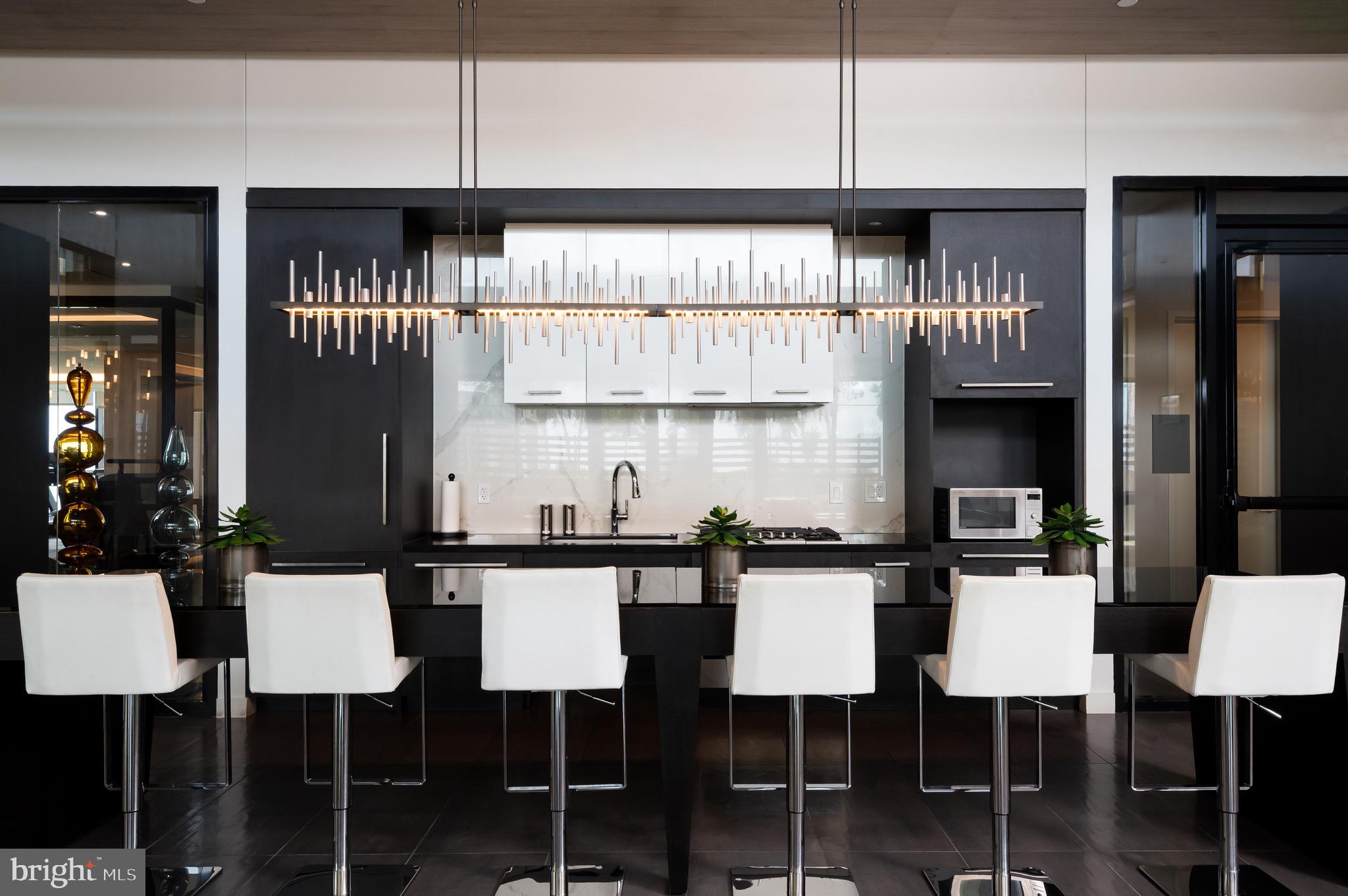 THE BORO TYSONS - Residential