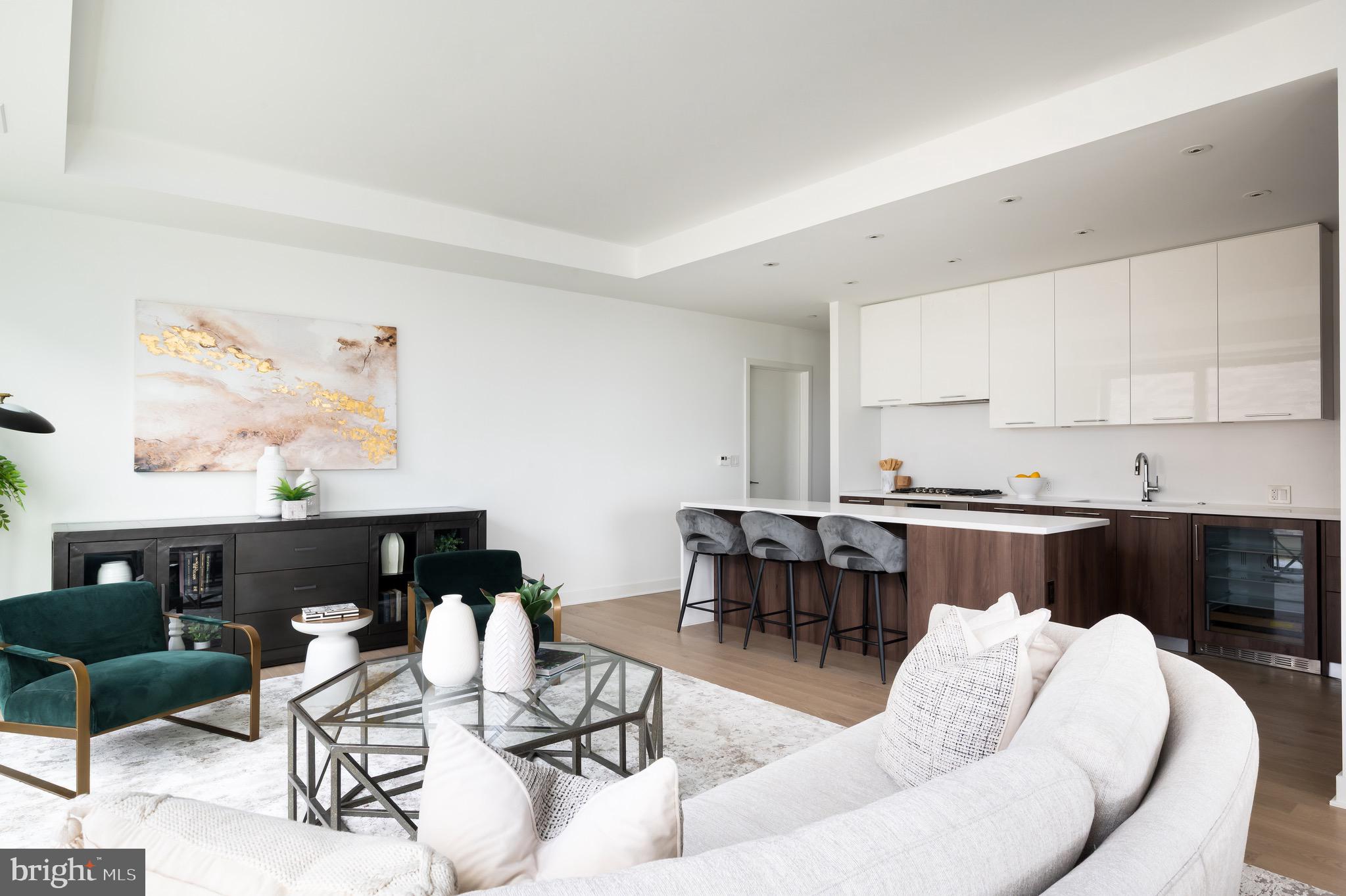 THE BORO TYSONS - Residential