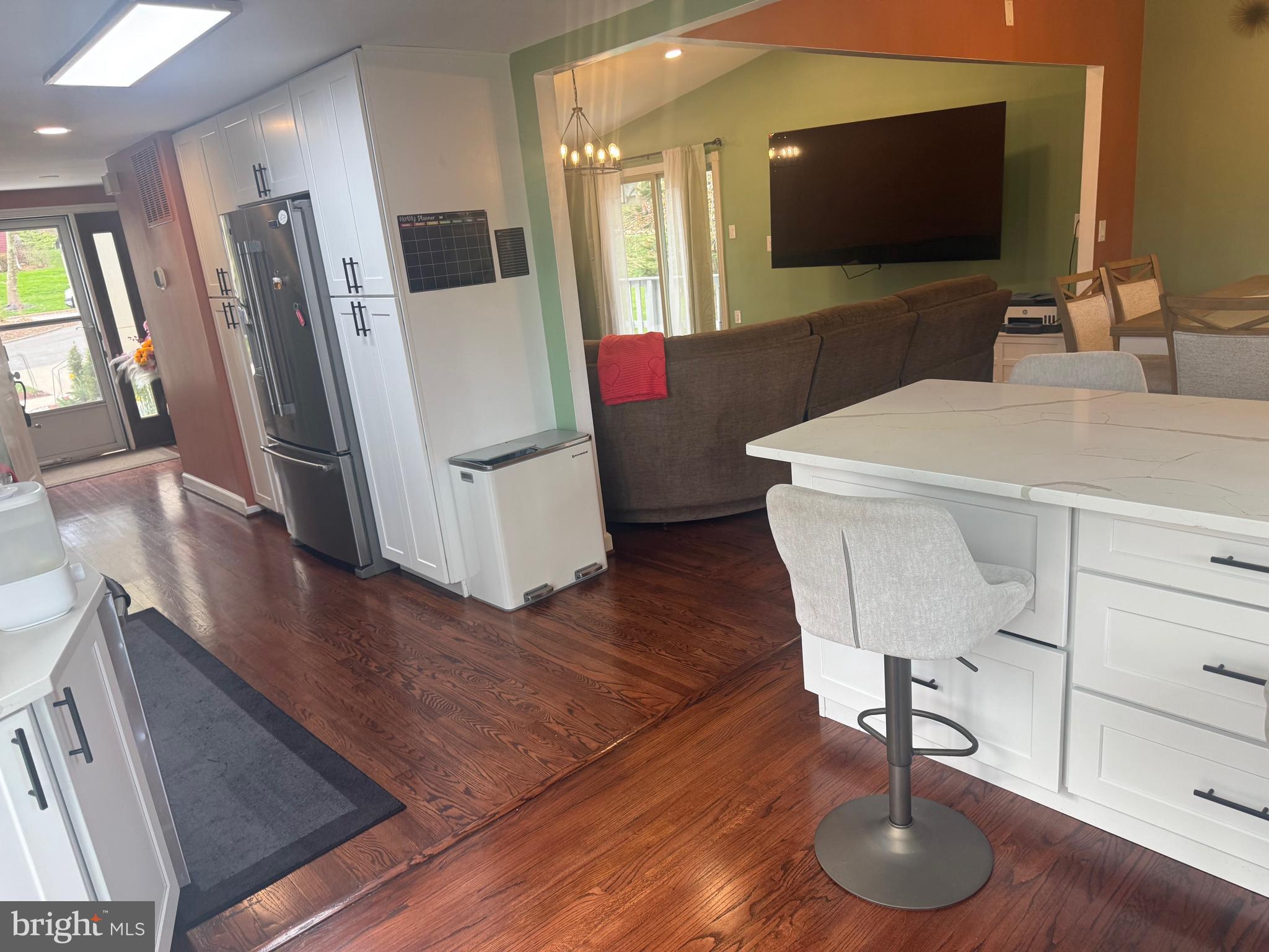 VILLAGE OF OWEN BROWN - Residential