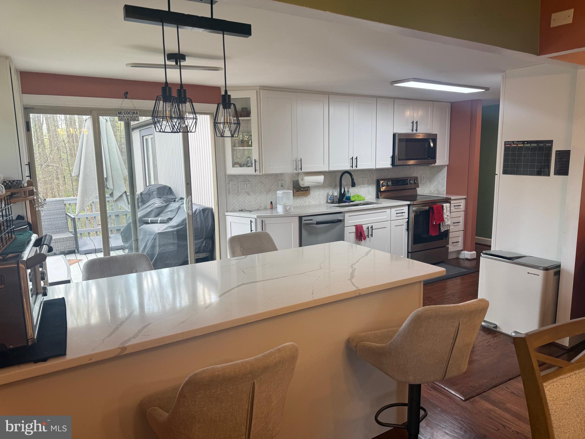 VILLAGE OF OWEN BROWN - Residential