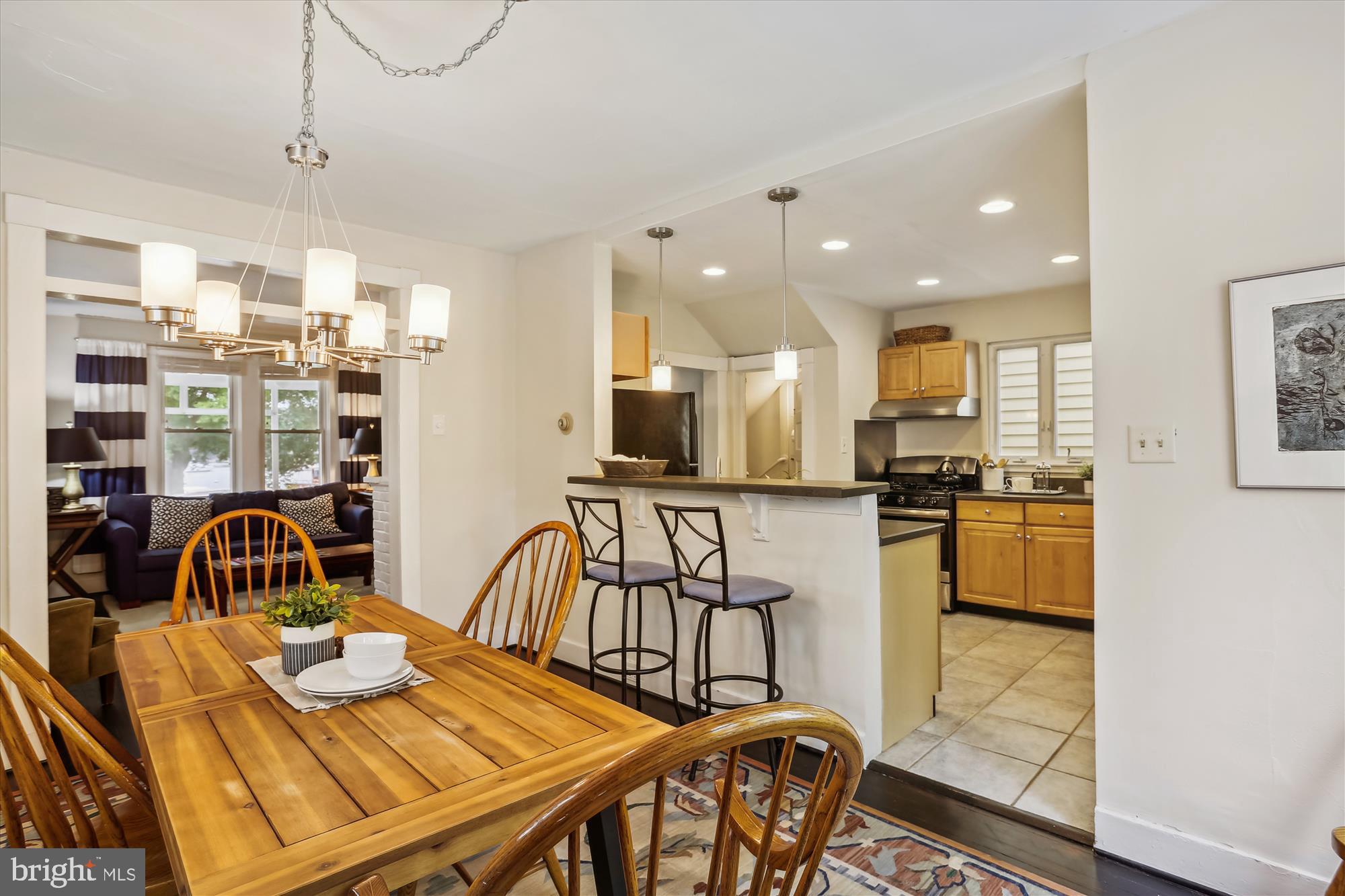 MURRAY HILL - Residential