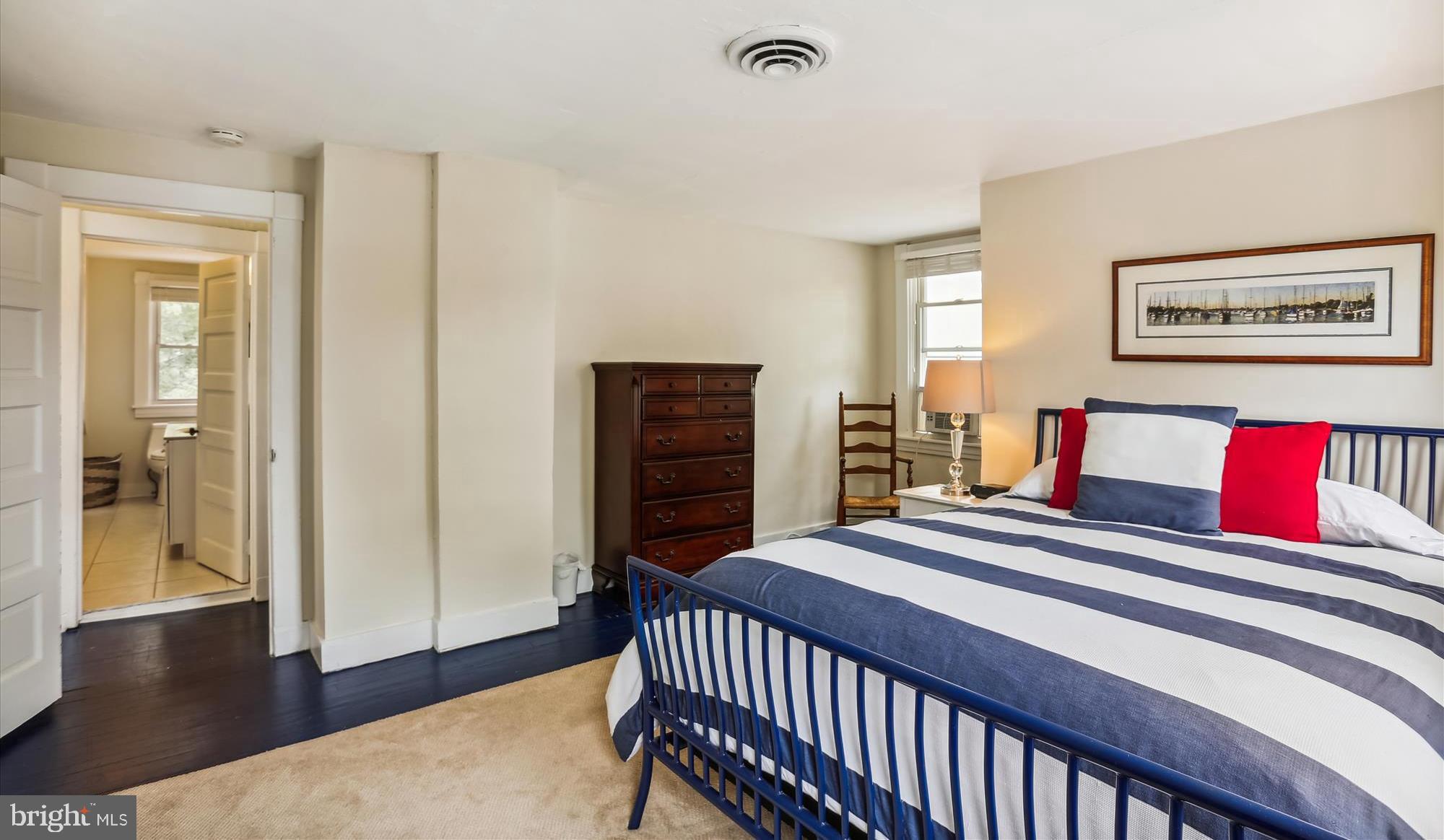 MURRAY HILL - Residential