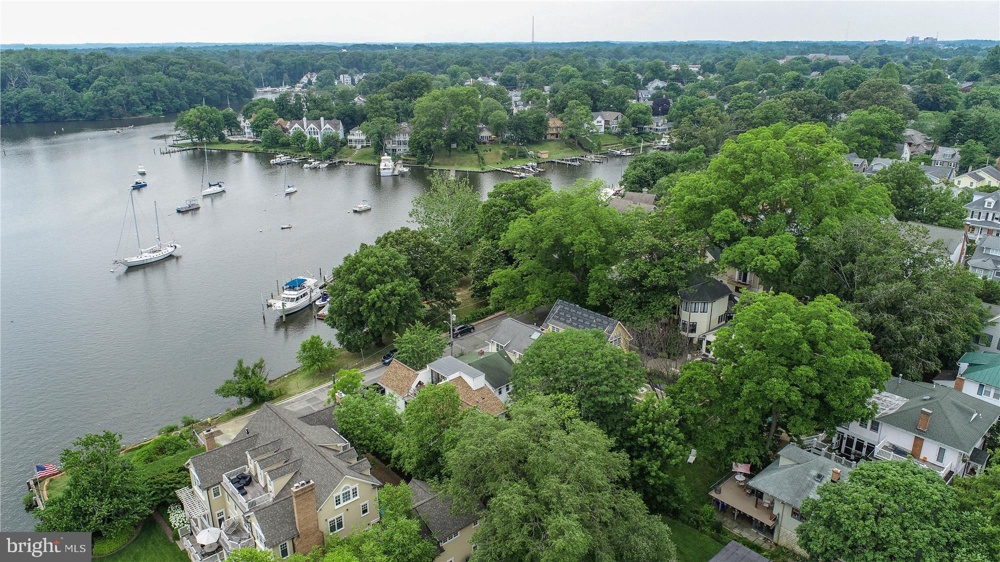 MURRAY HILL - Residential