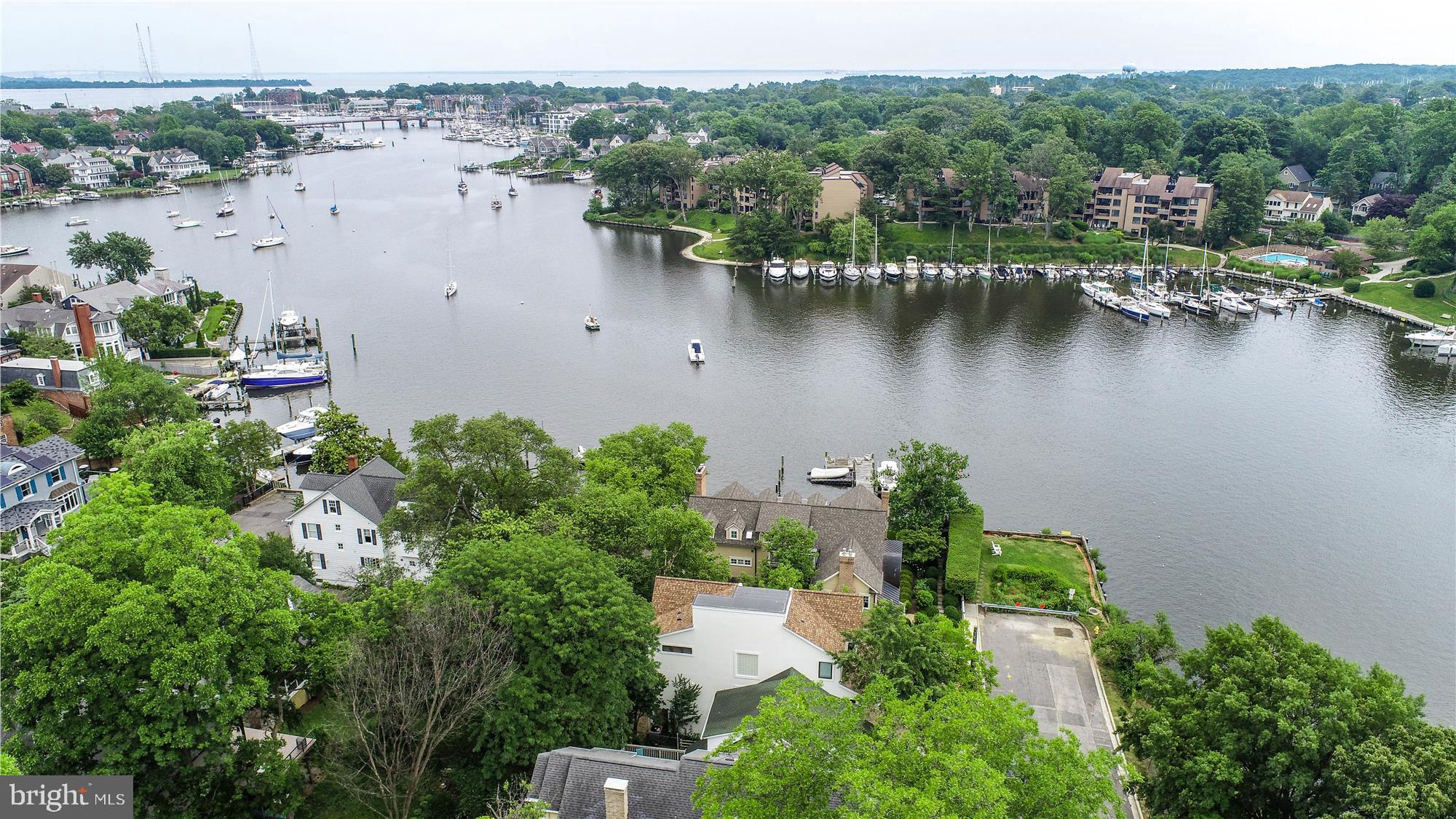 MURRAY HILL - Residential