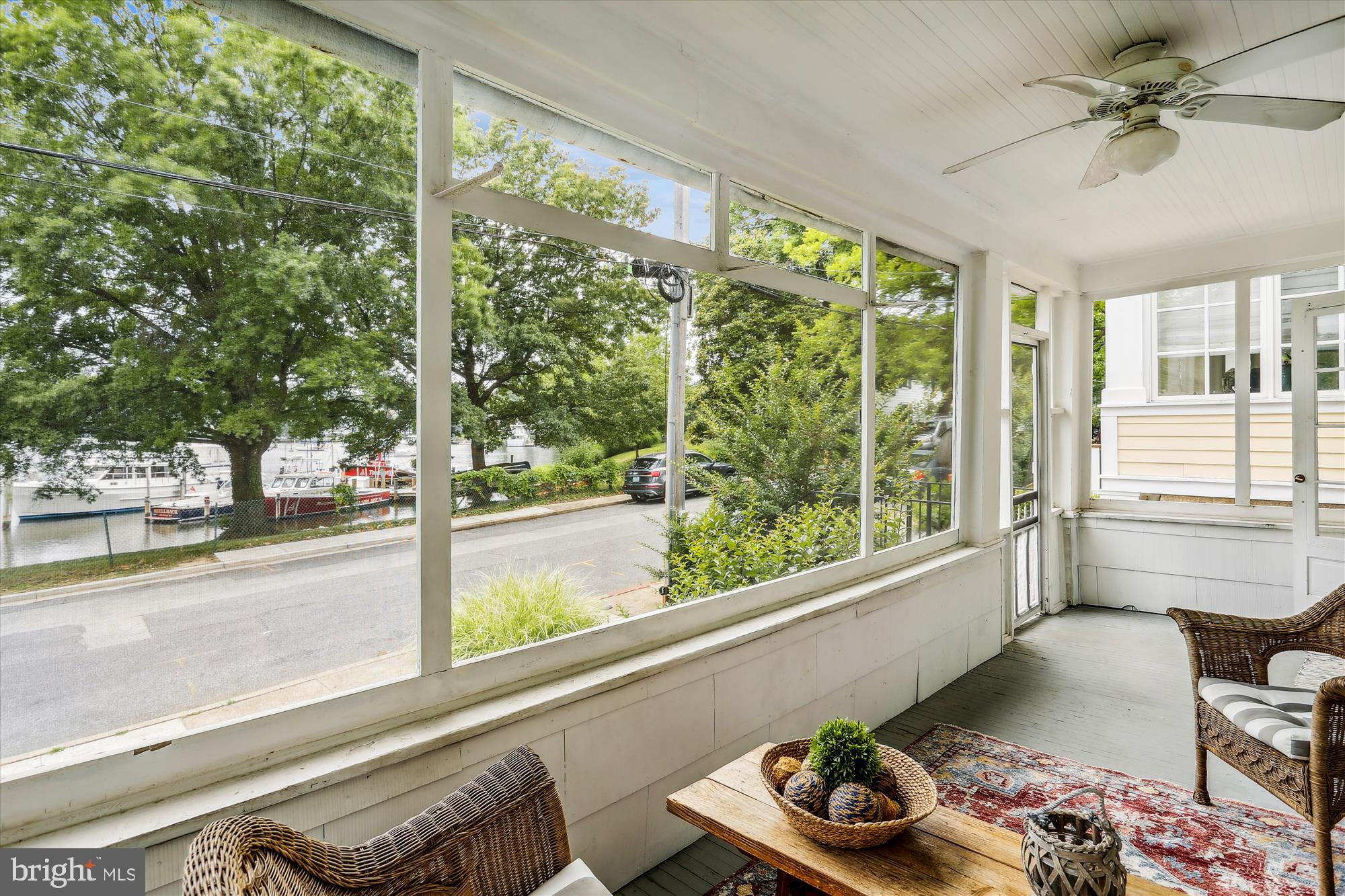 MURRAY HILL - Residential