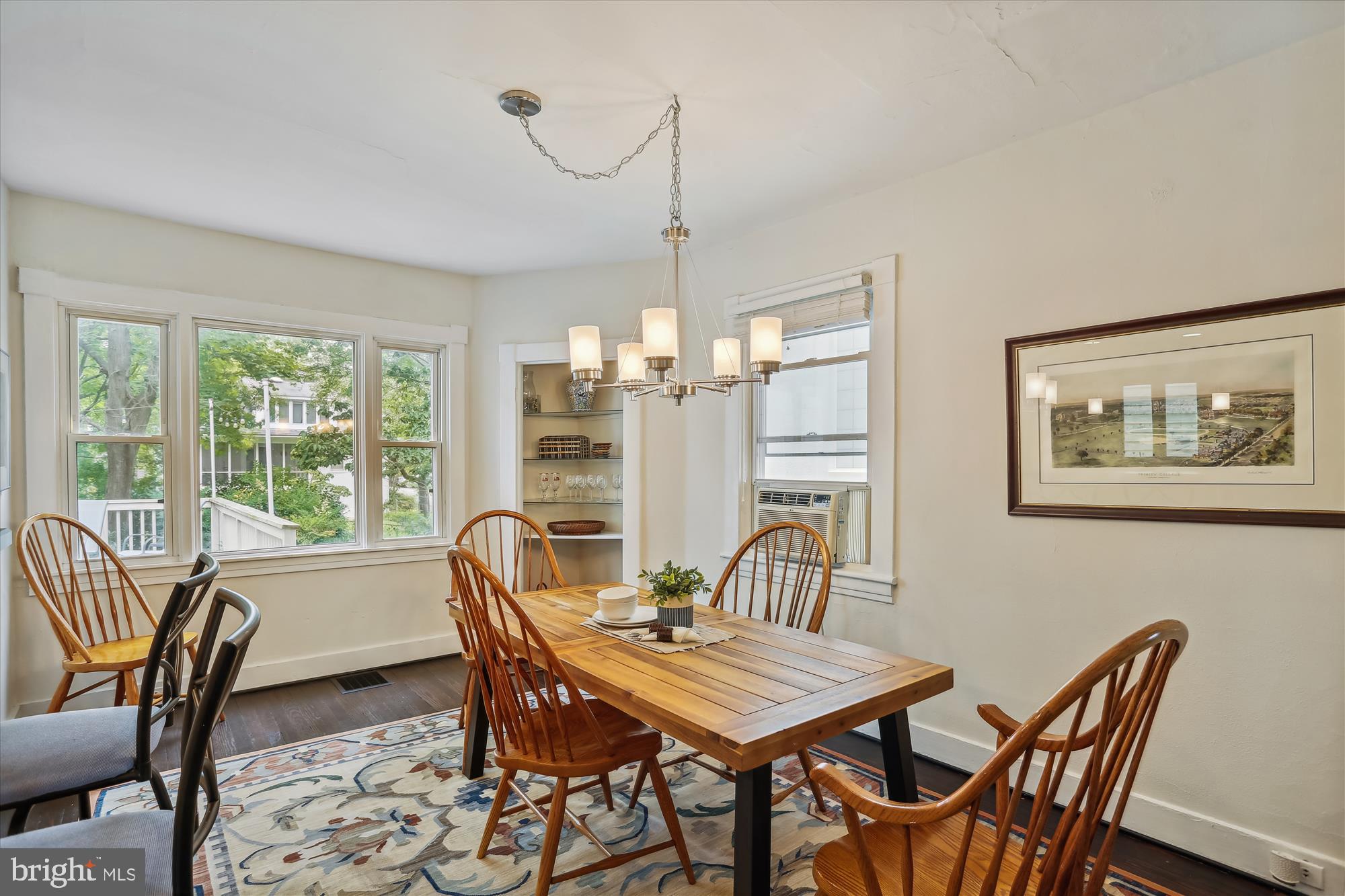 MURRAY HILL - Residential