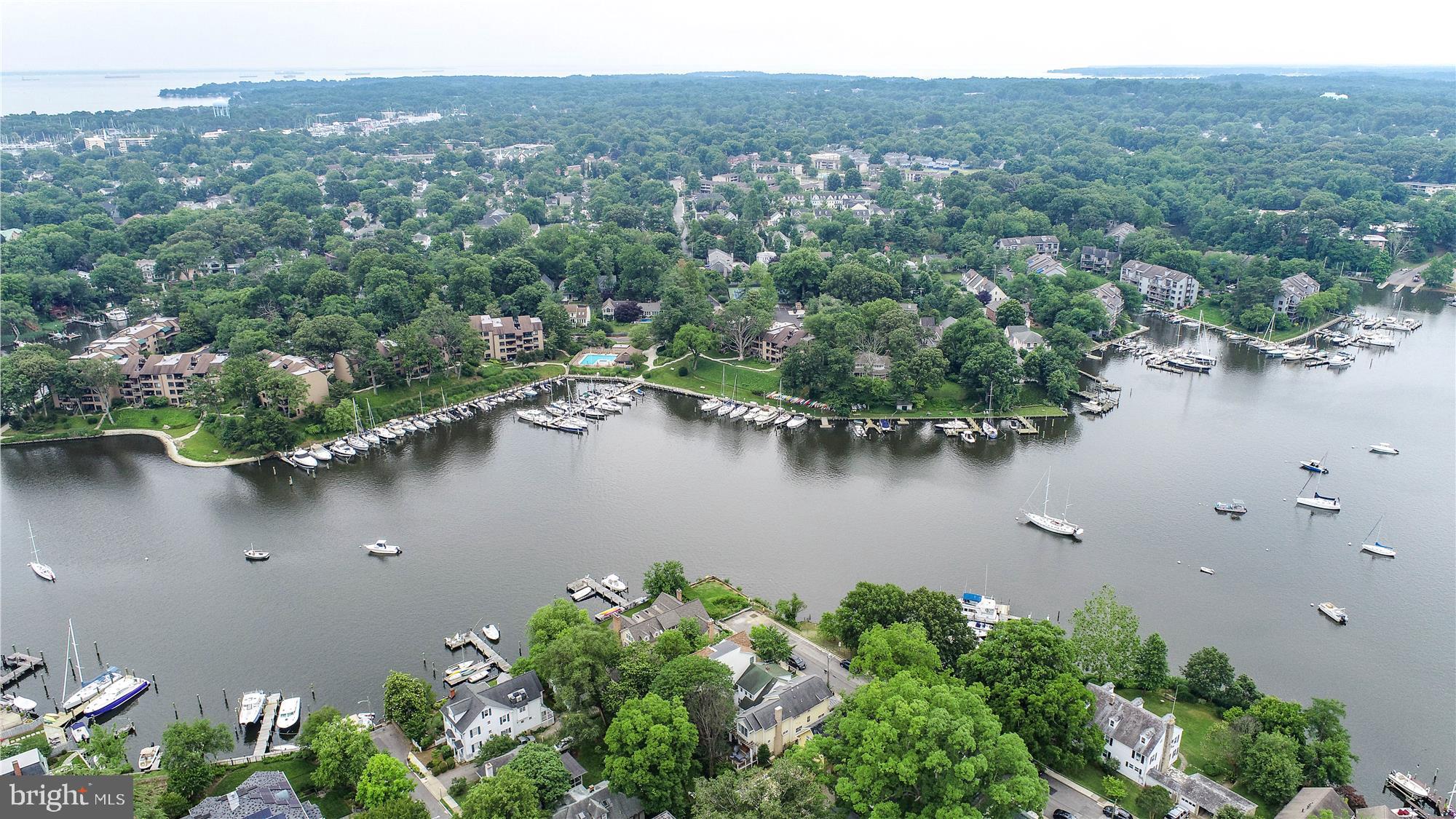 MURRAY HILL - Residential