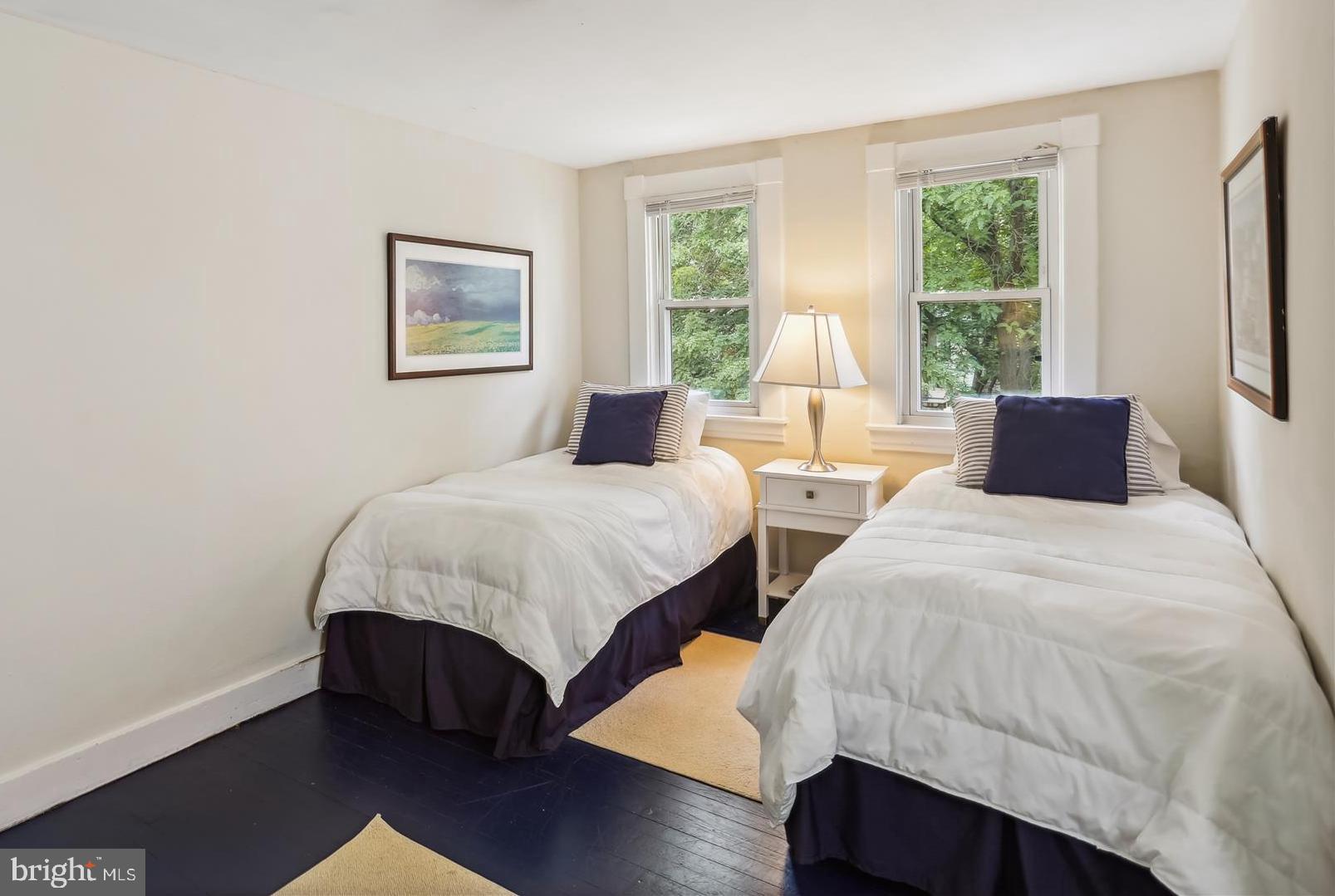 MURRAY HILL - Residential