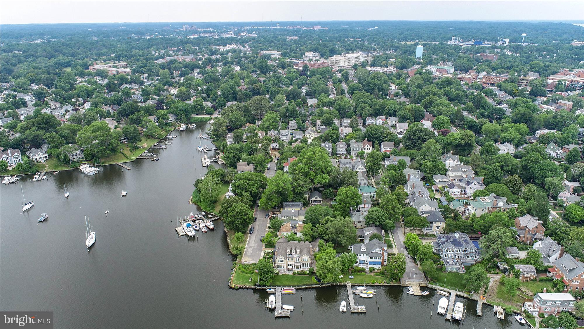 MURRAY HILL - Residential