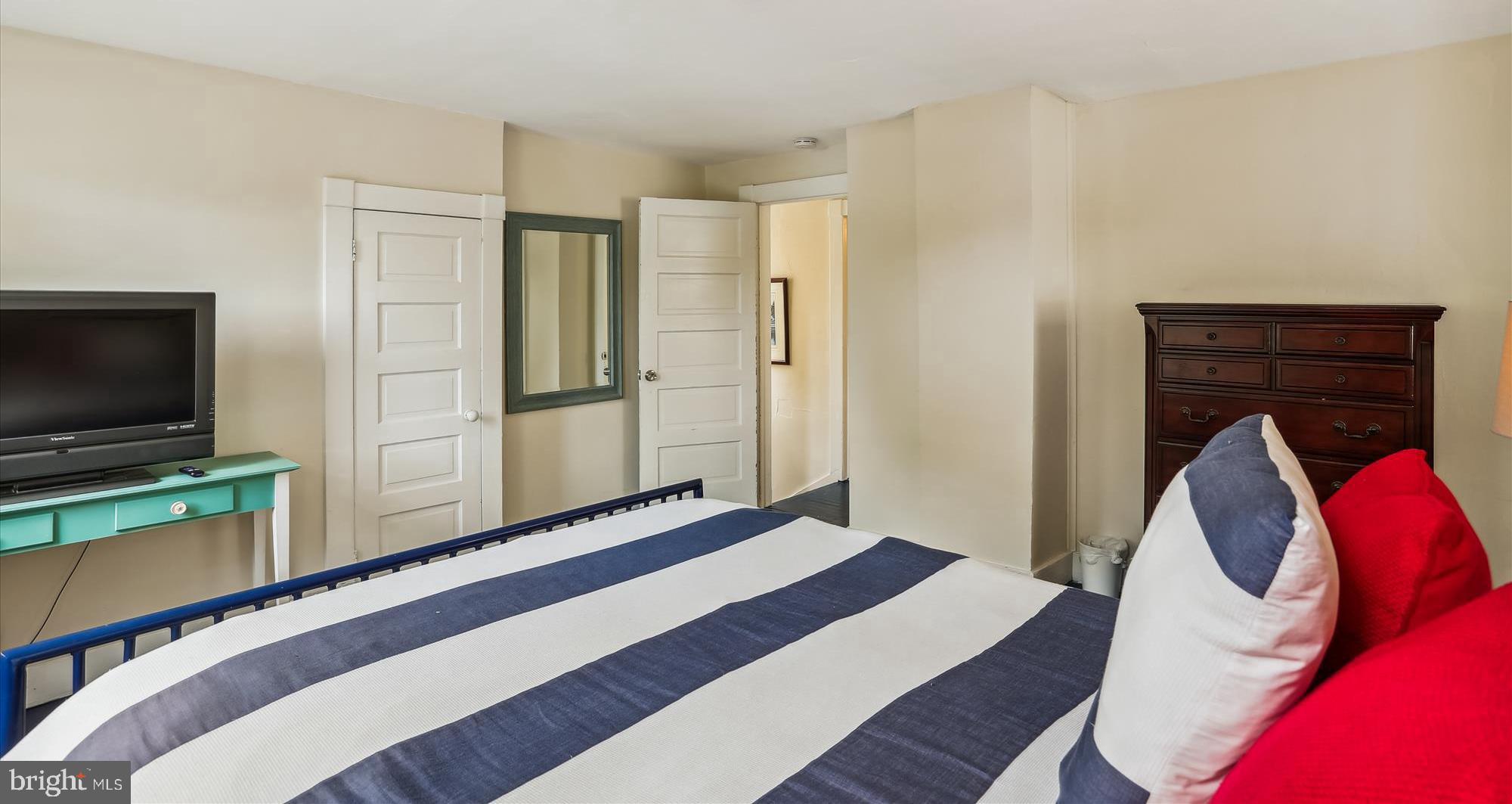 MURRAY HILL - Residential