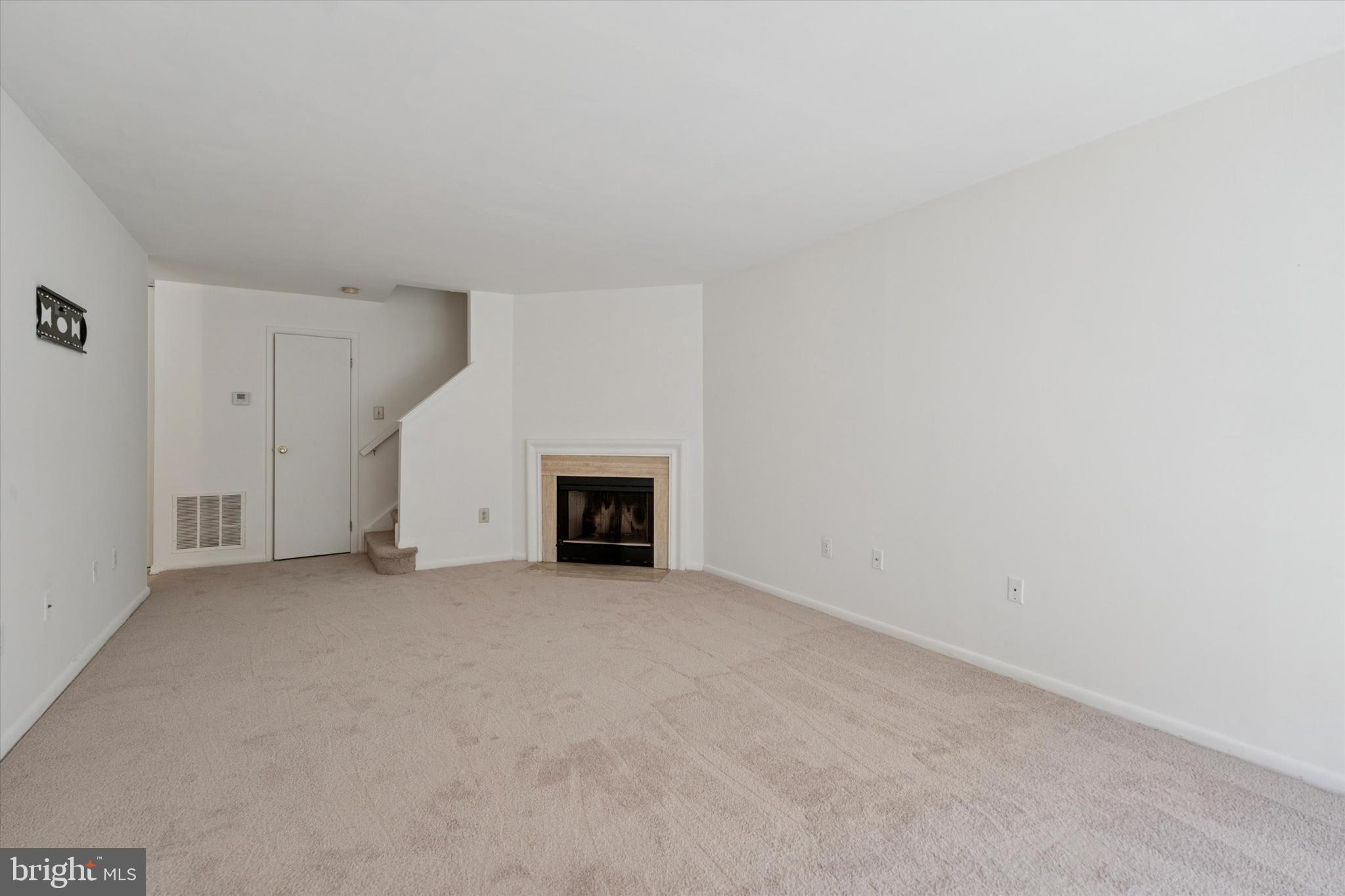 3103 HEMMINGWAY DRIVE