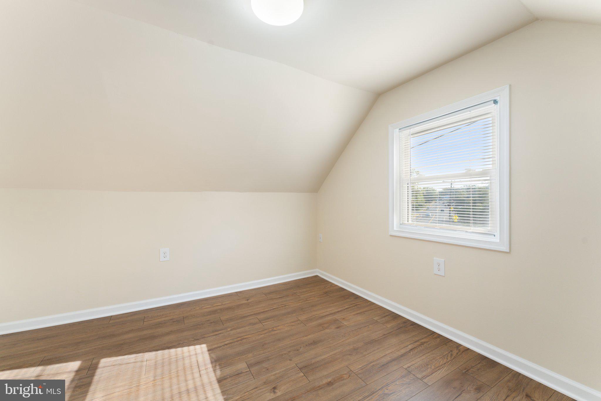 MANASSAS PARK - Residential Lease