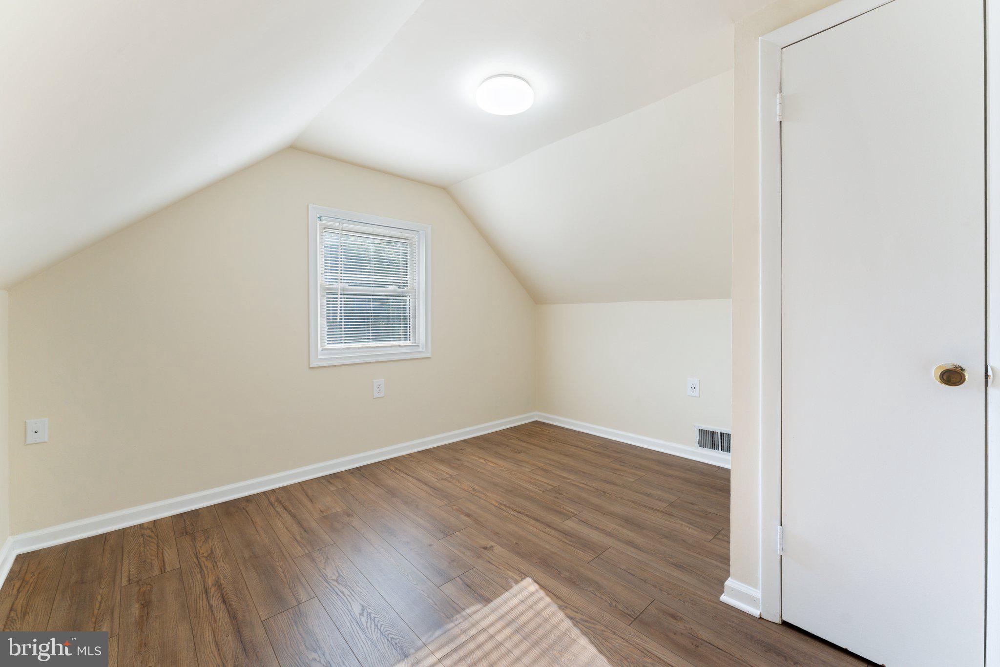 MANASSAS PARK - Residential Lease