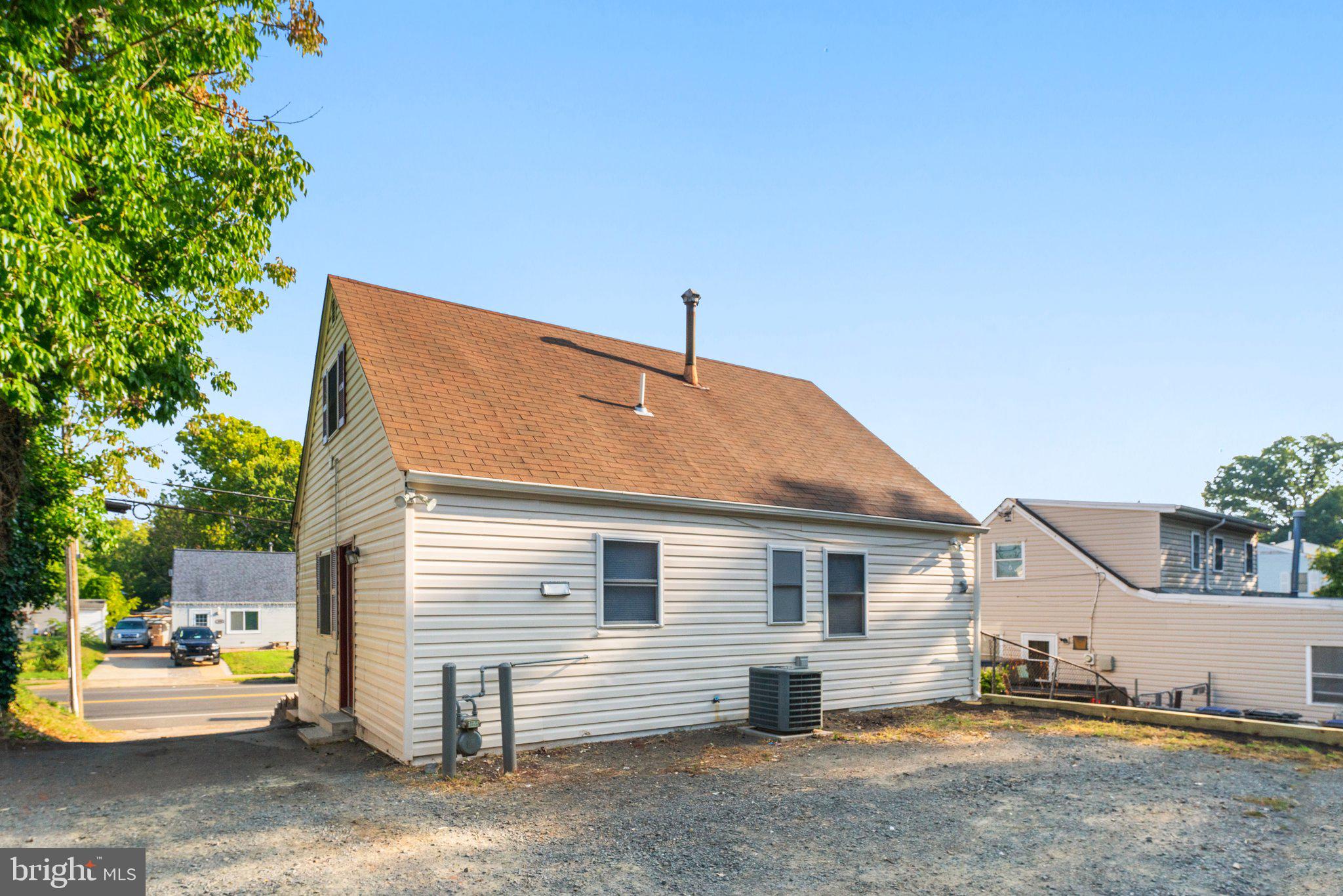 MANASSAS PARK - Residential Lease