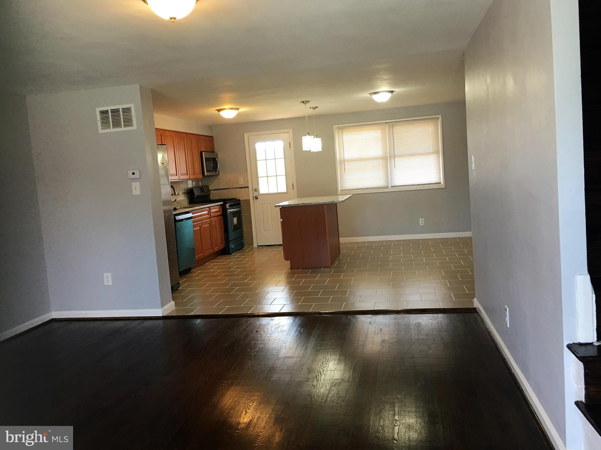 FOX RIDGE MANOR - Residential Lease