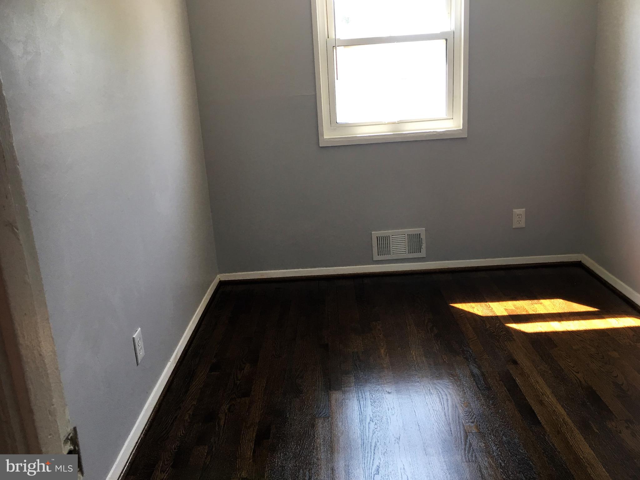 FOX RIDGE MANOR - Residential Lease