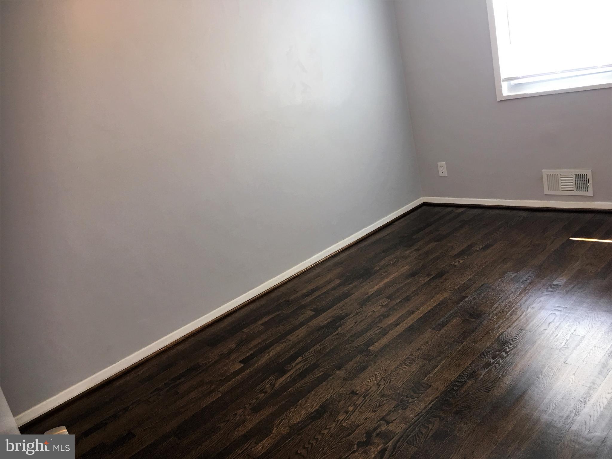 FOX RIDGE MANOR - Residential Lease