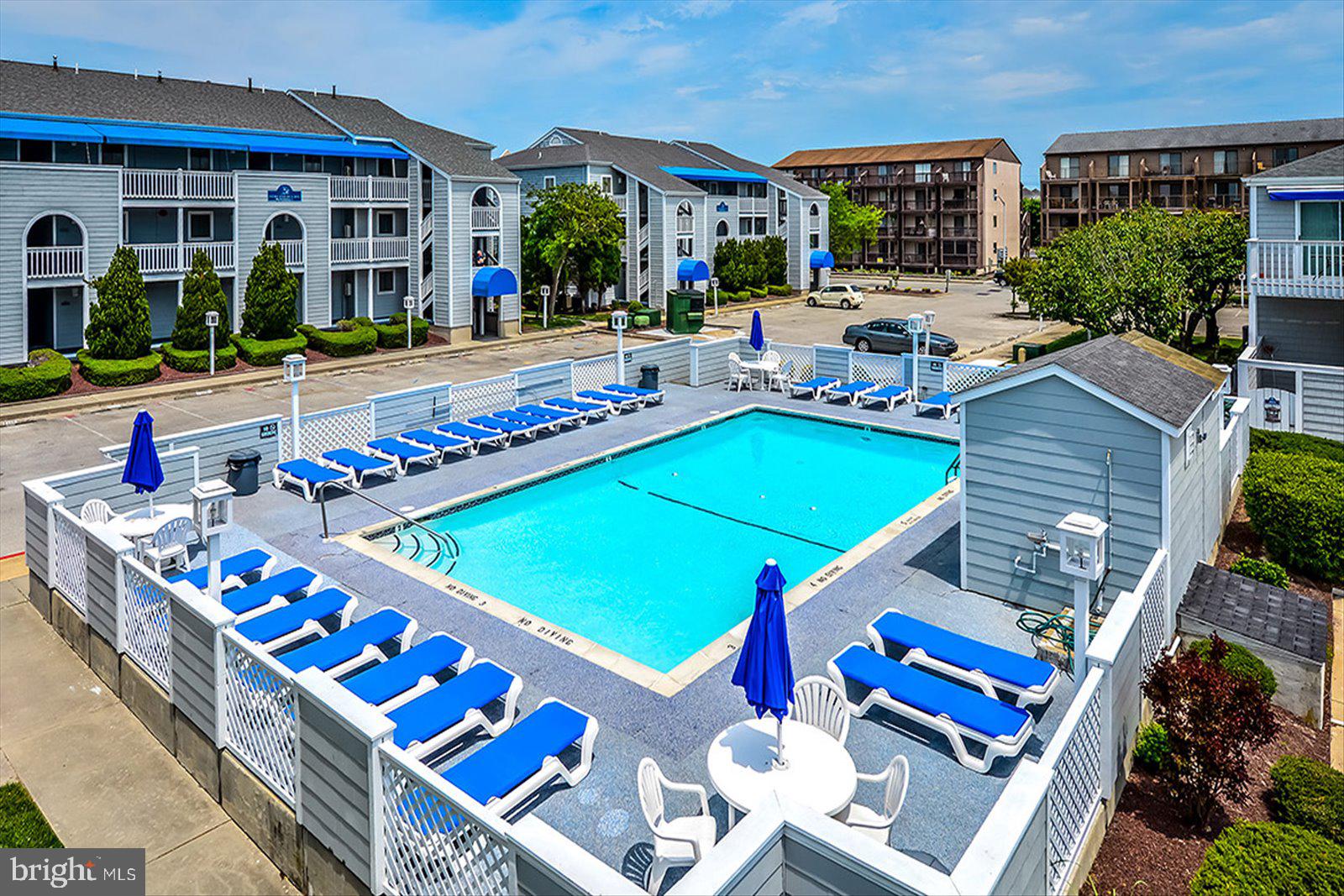 HIDDEN HARBOR - Residential