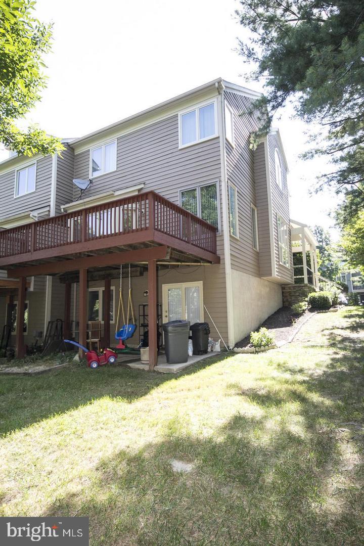 SUMMIT CHASE - Residential Lease