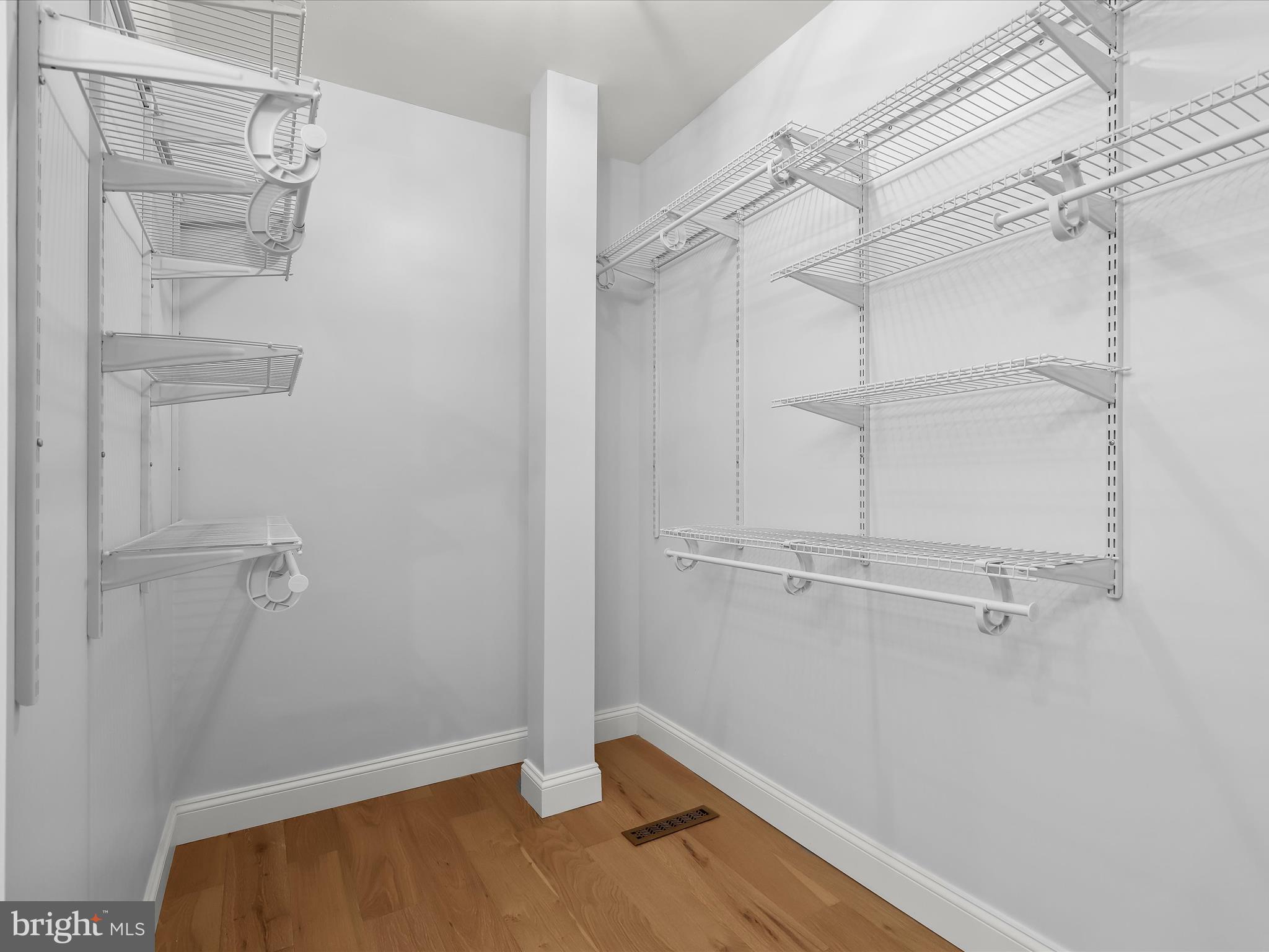 FOREST GREENS - Residential