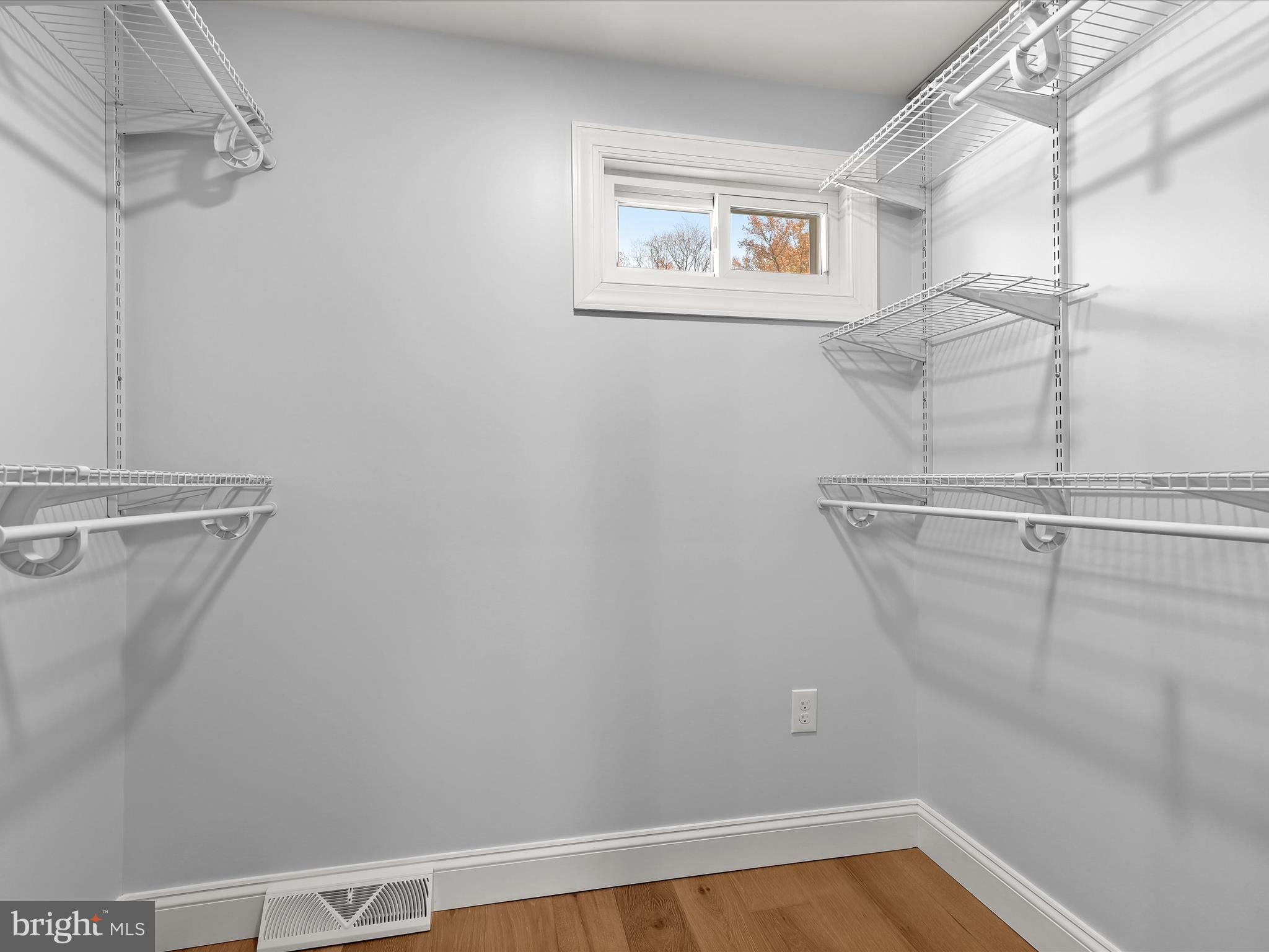 FOREST GREENS - Residential