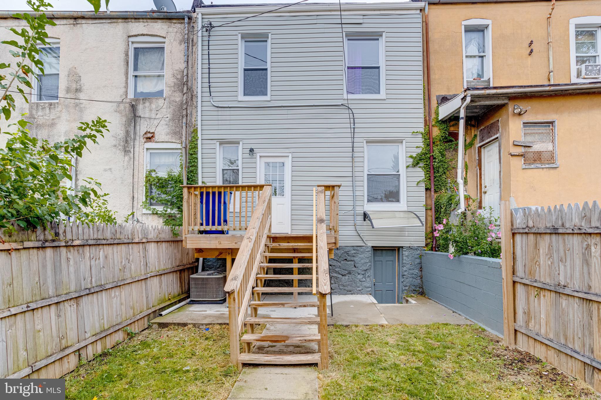 ROSEMONT - Residential