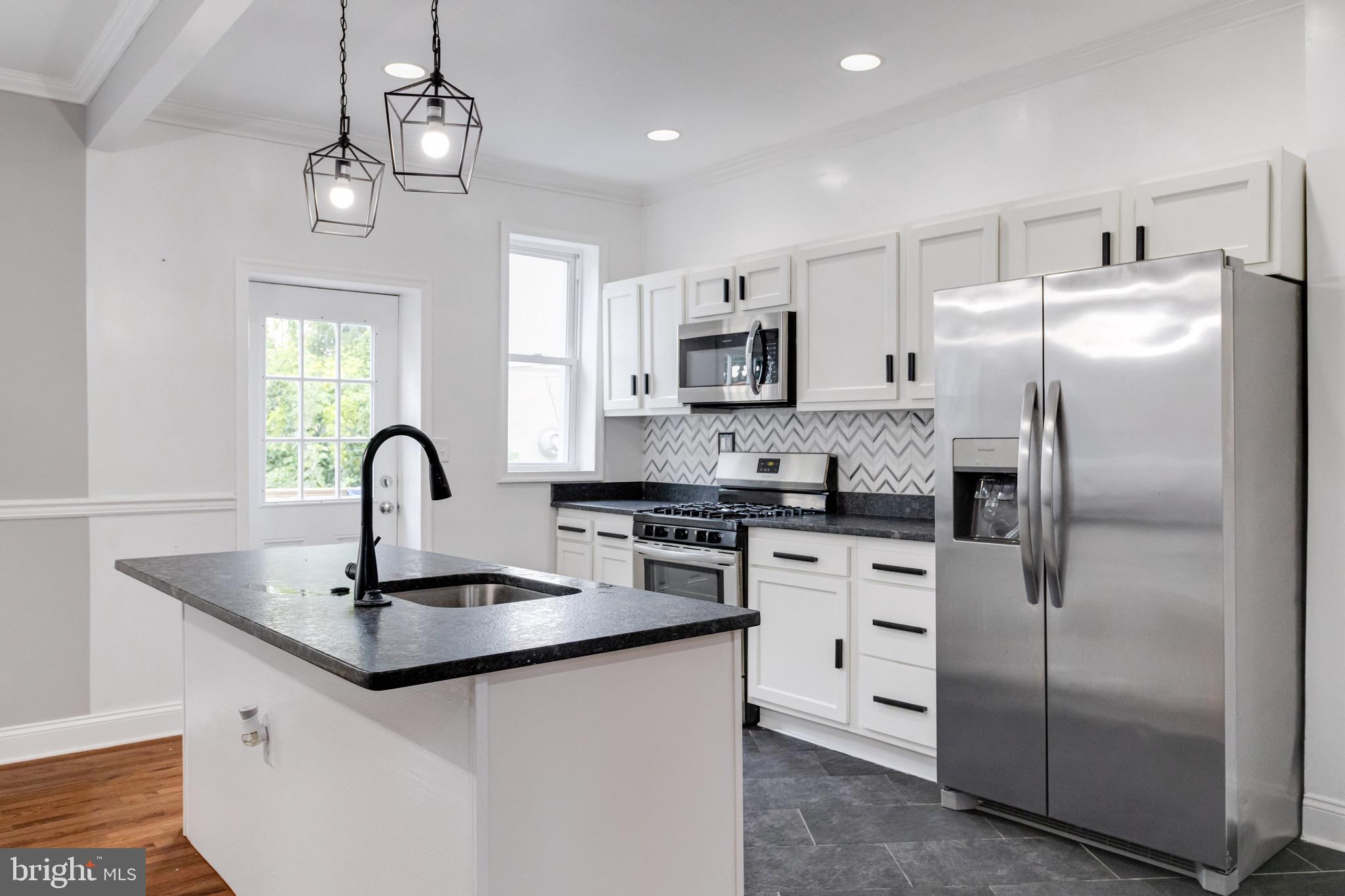 ROSEMONT - Residential