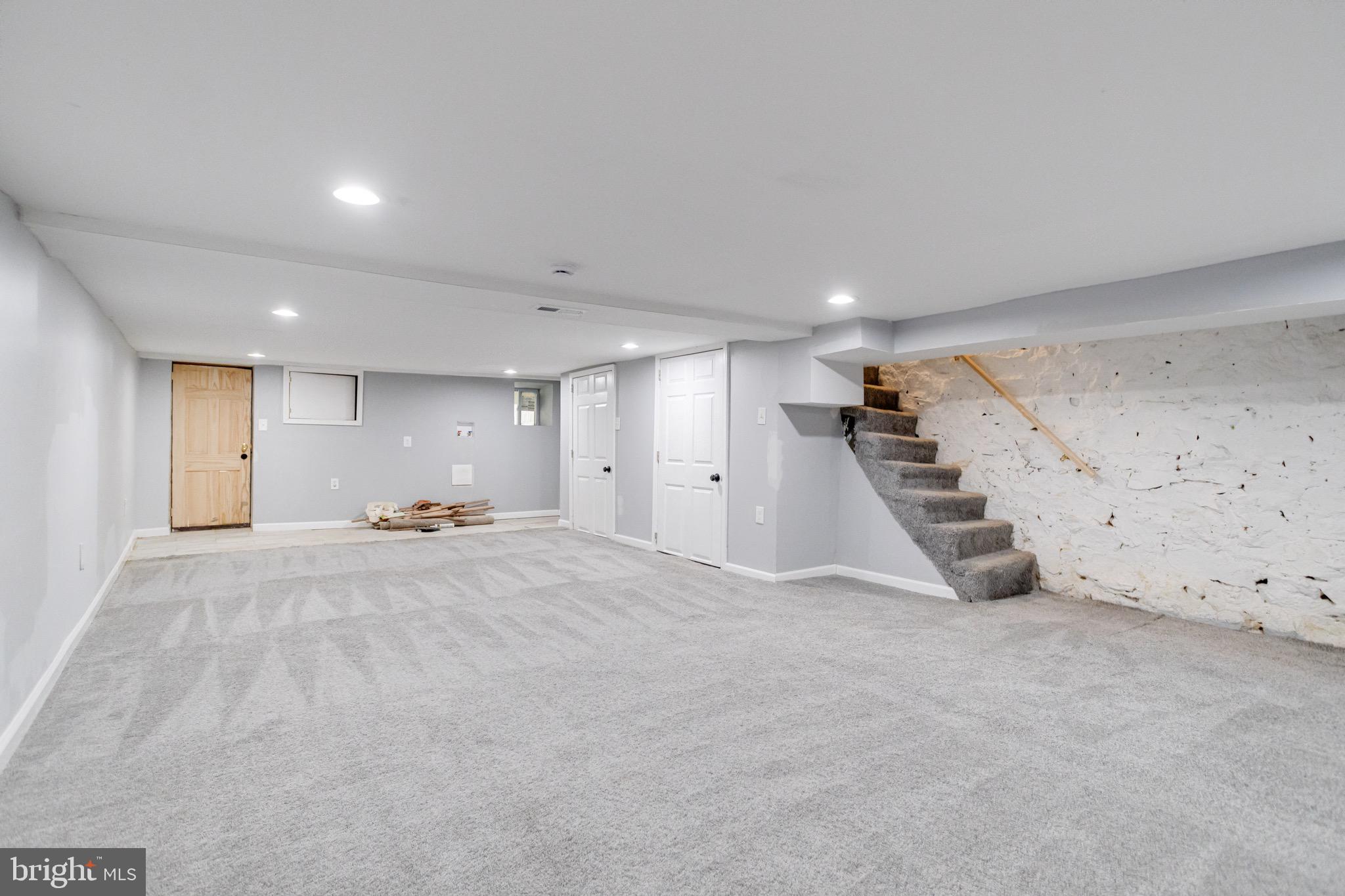 ROSEMONT - Residential